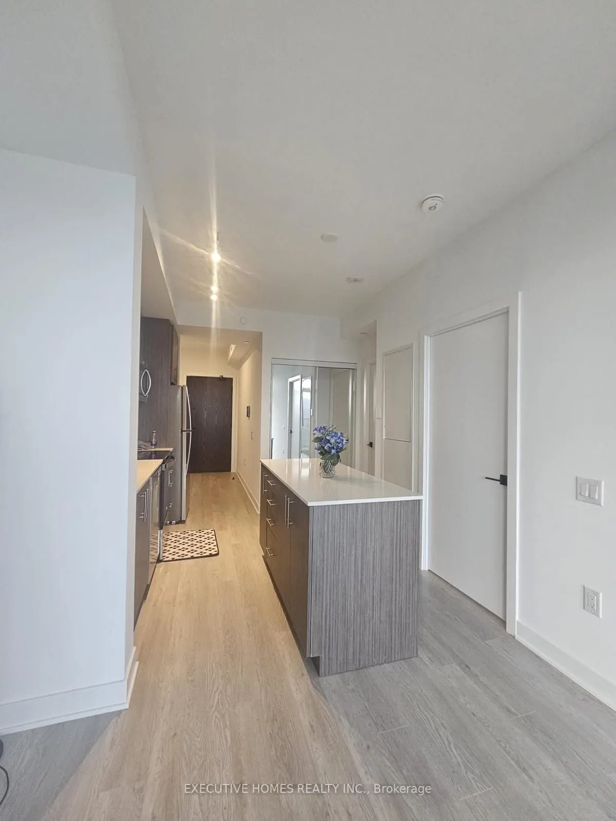 2782 Barton Street, #1301