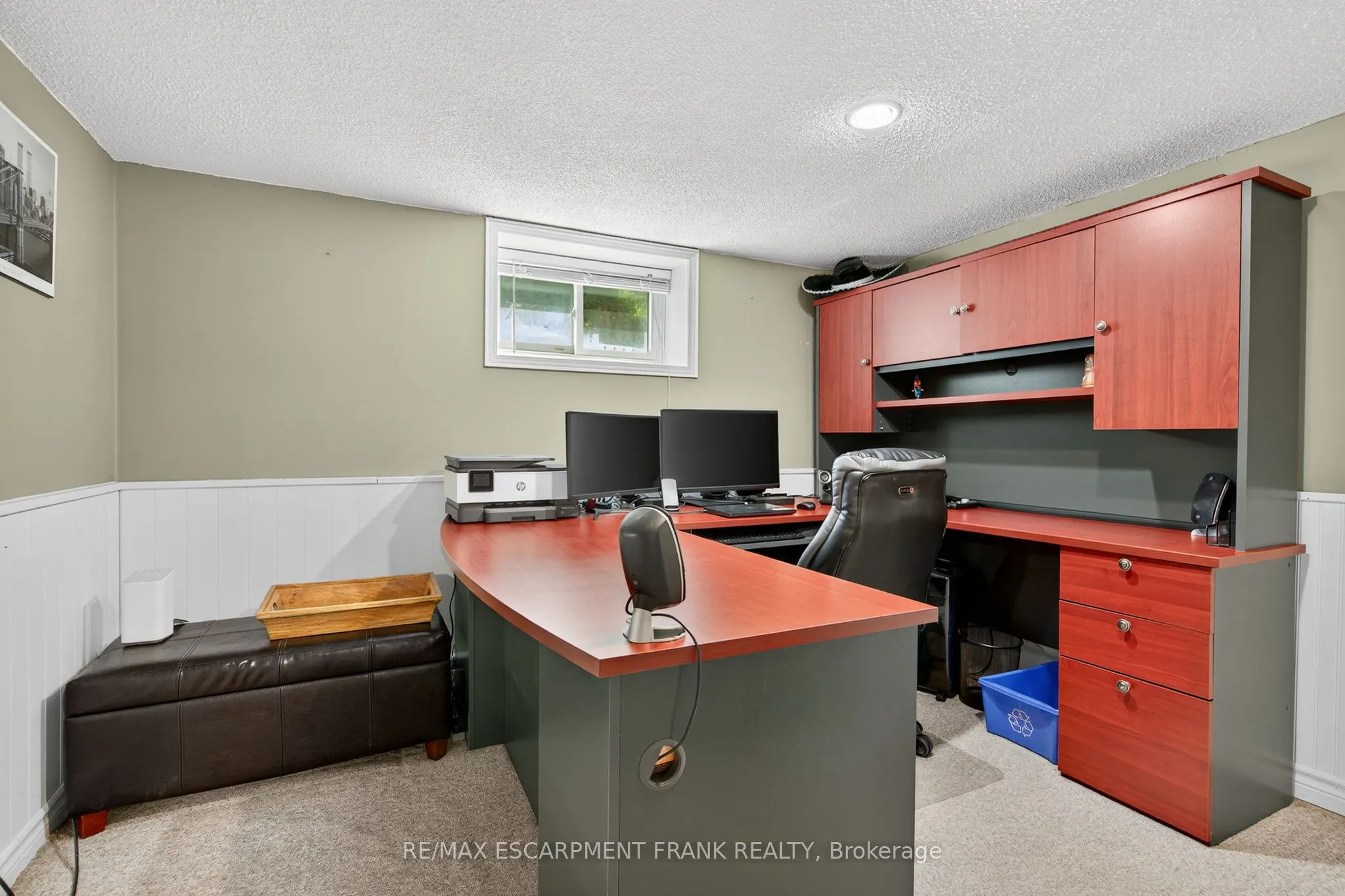 64 Vola Court