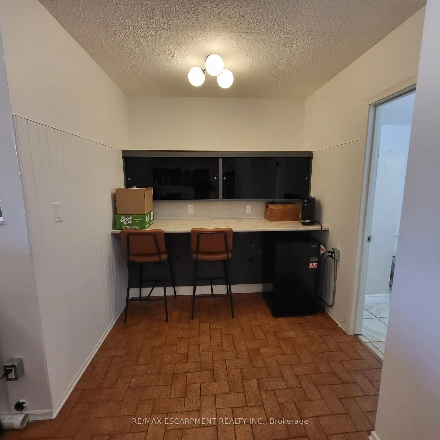 325 Fairview Drive