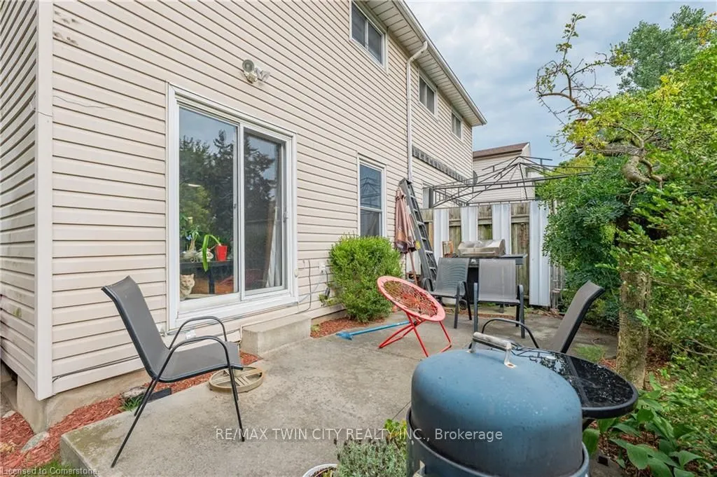 1400 Wildren Place