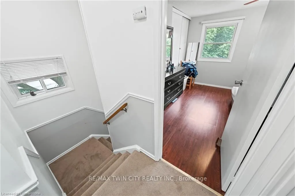 1400 Wildren Place