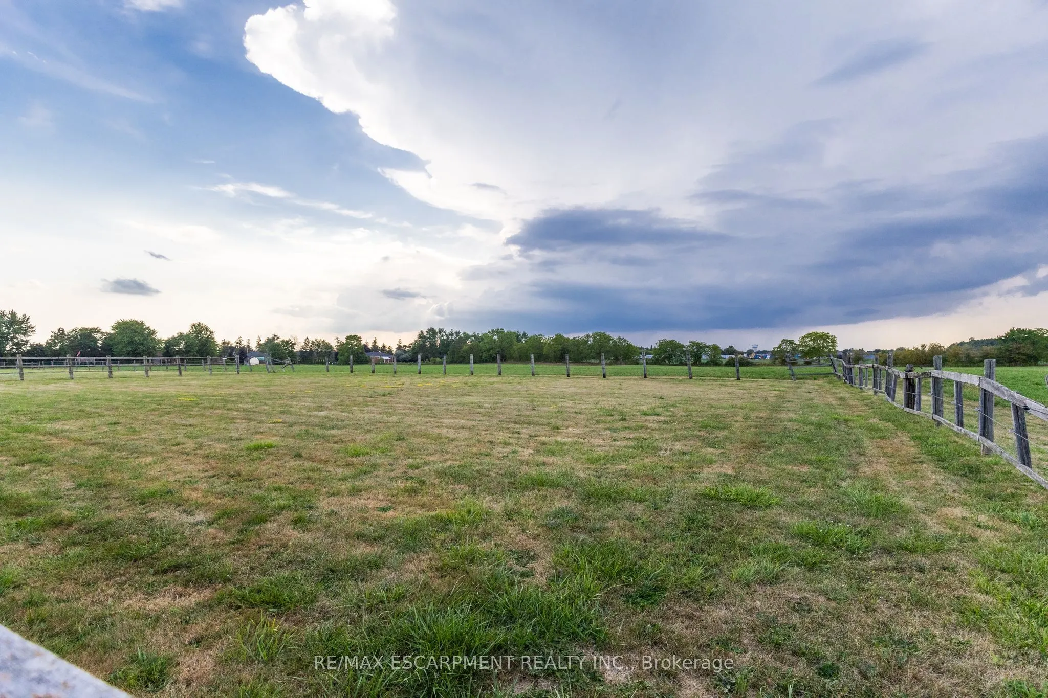 2276 Binbrook Road
