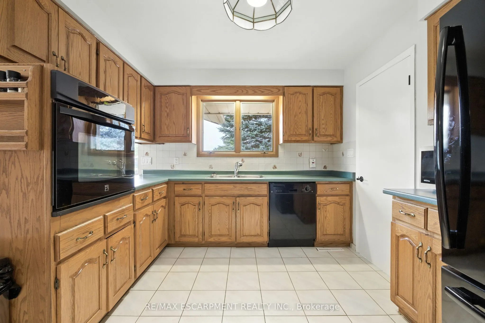 2276 Binbrook Road