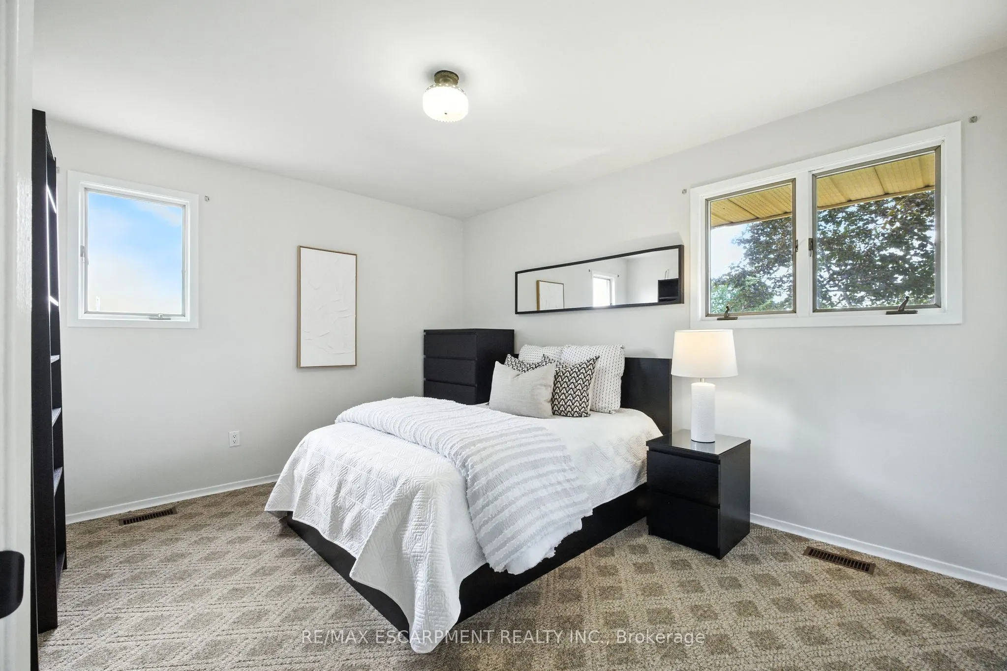 2276 Binbrook Road