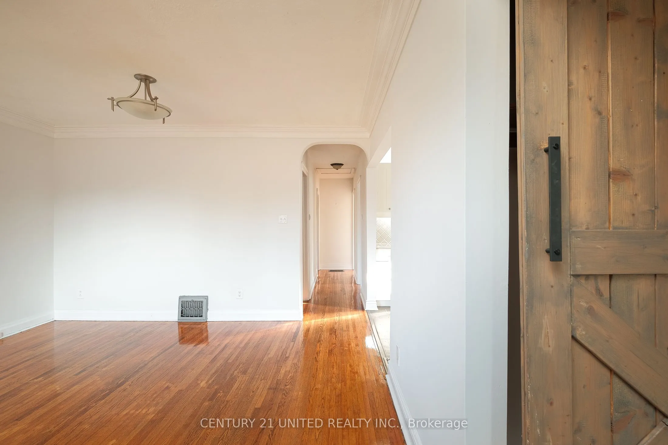 334 Mckellar Street