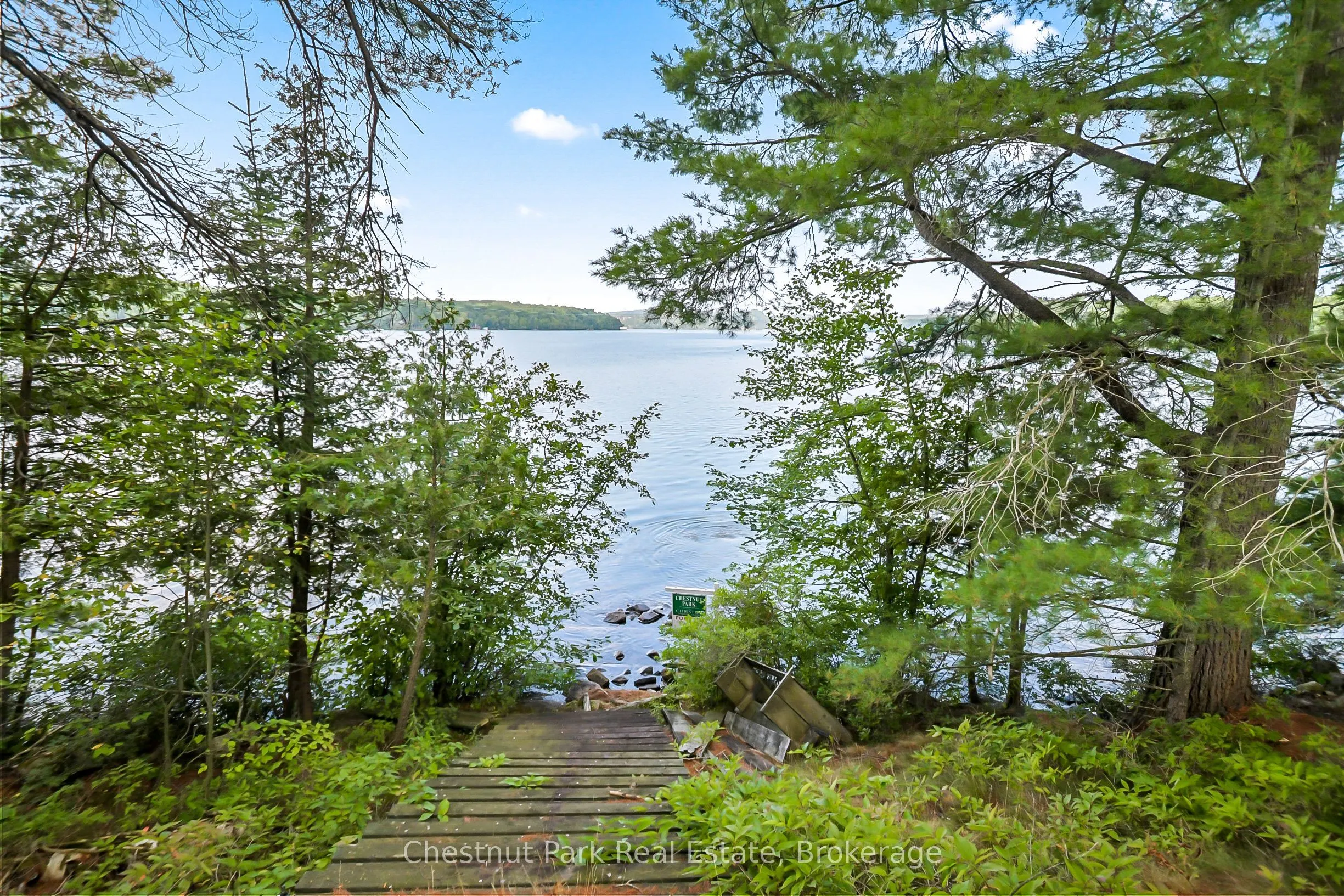 4 Hills Island