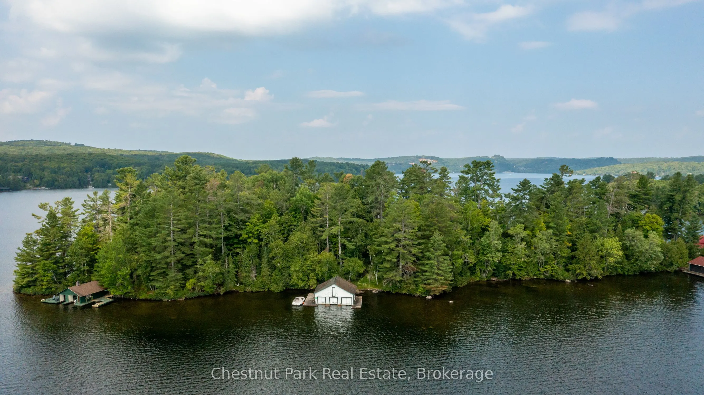 4 Hills Island