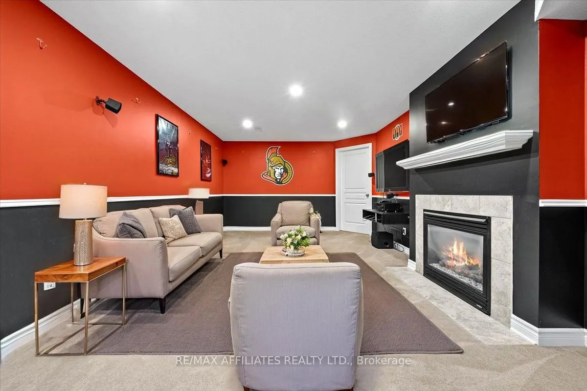 628 Everlasting Crescent