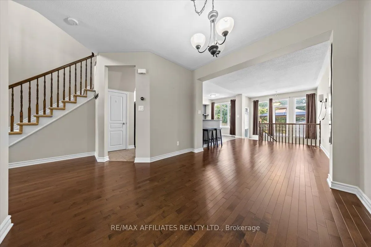 628 Everlasting Crescent