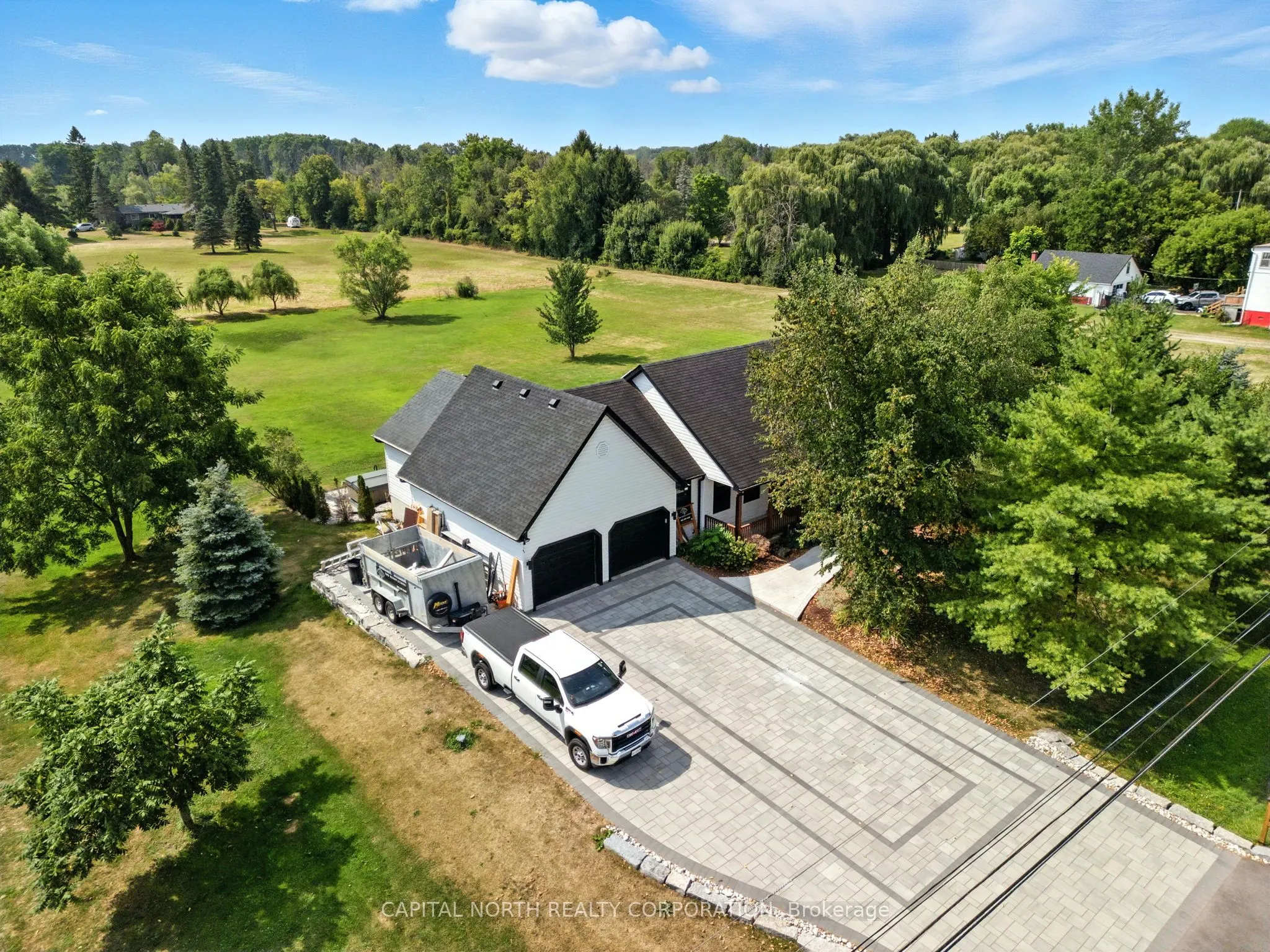 330 Concession 5 Road W