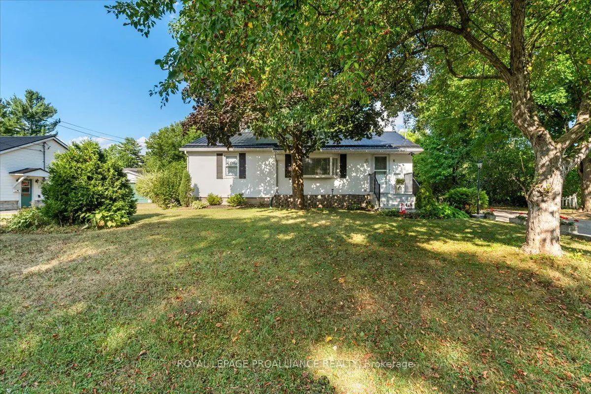 5 South Maloney Street