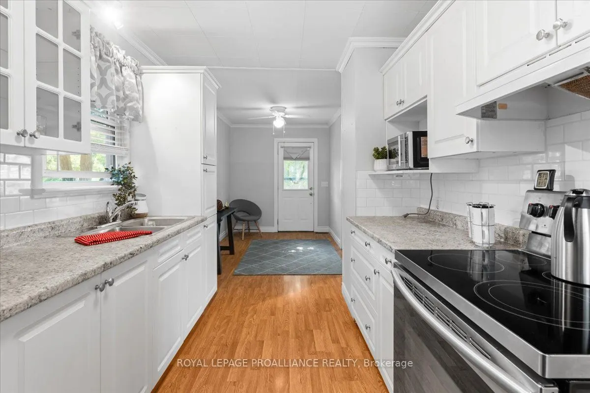 5 South Maloney Street