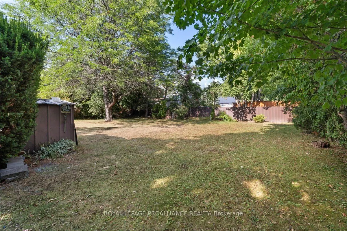 5 South Maloney Street