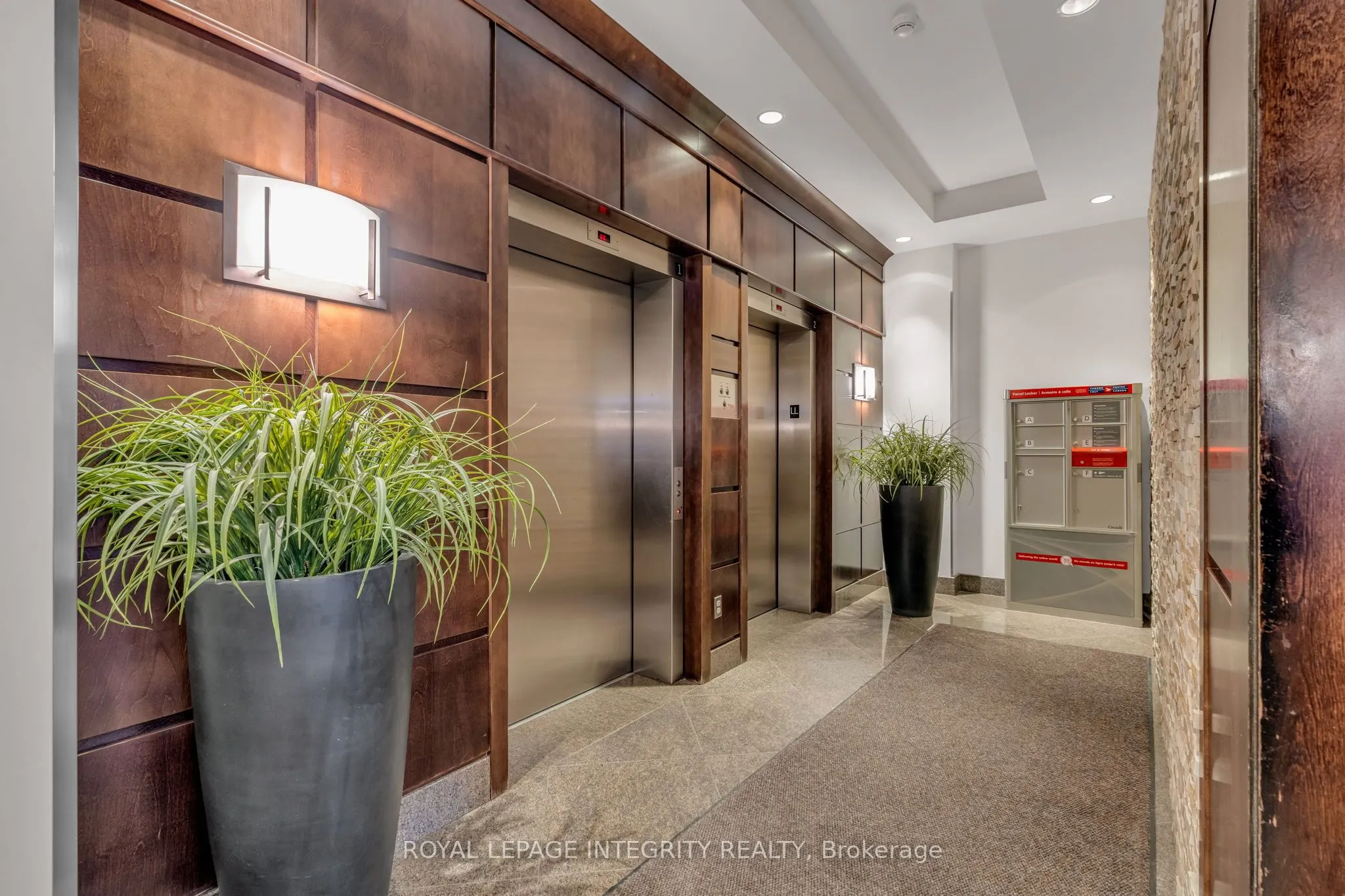 200 Besserer Street N, #309