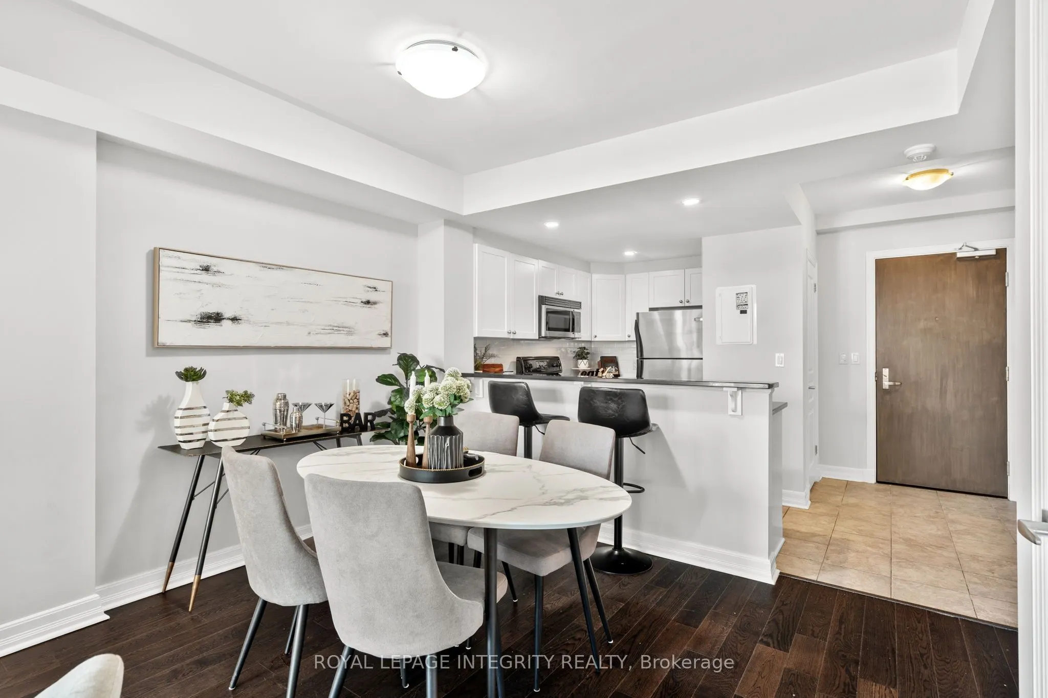 200 Besserer Street N, #309