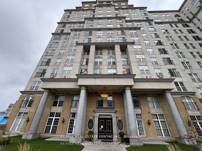 135 James Street S, #302