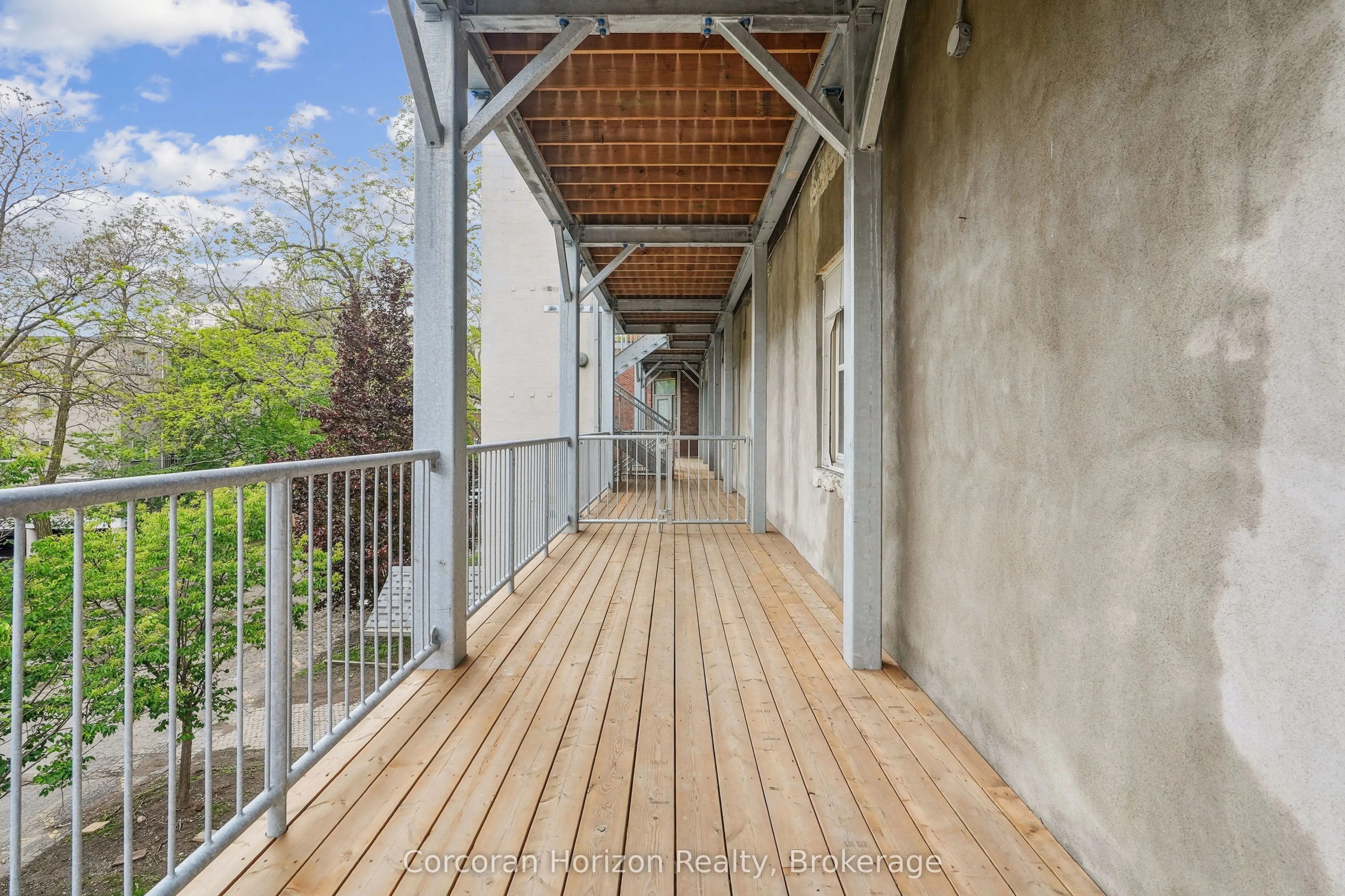35 Duke Street, #2