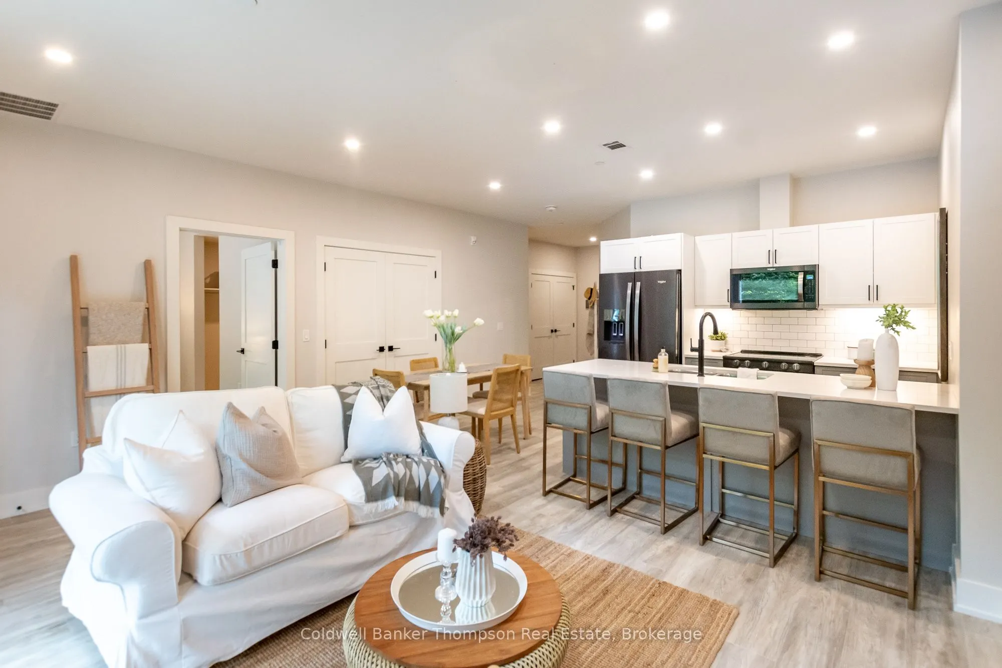 18 Campus Trail, #207