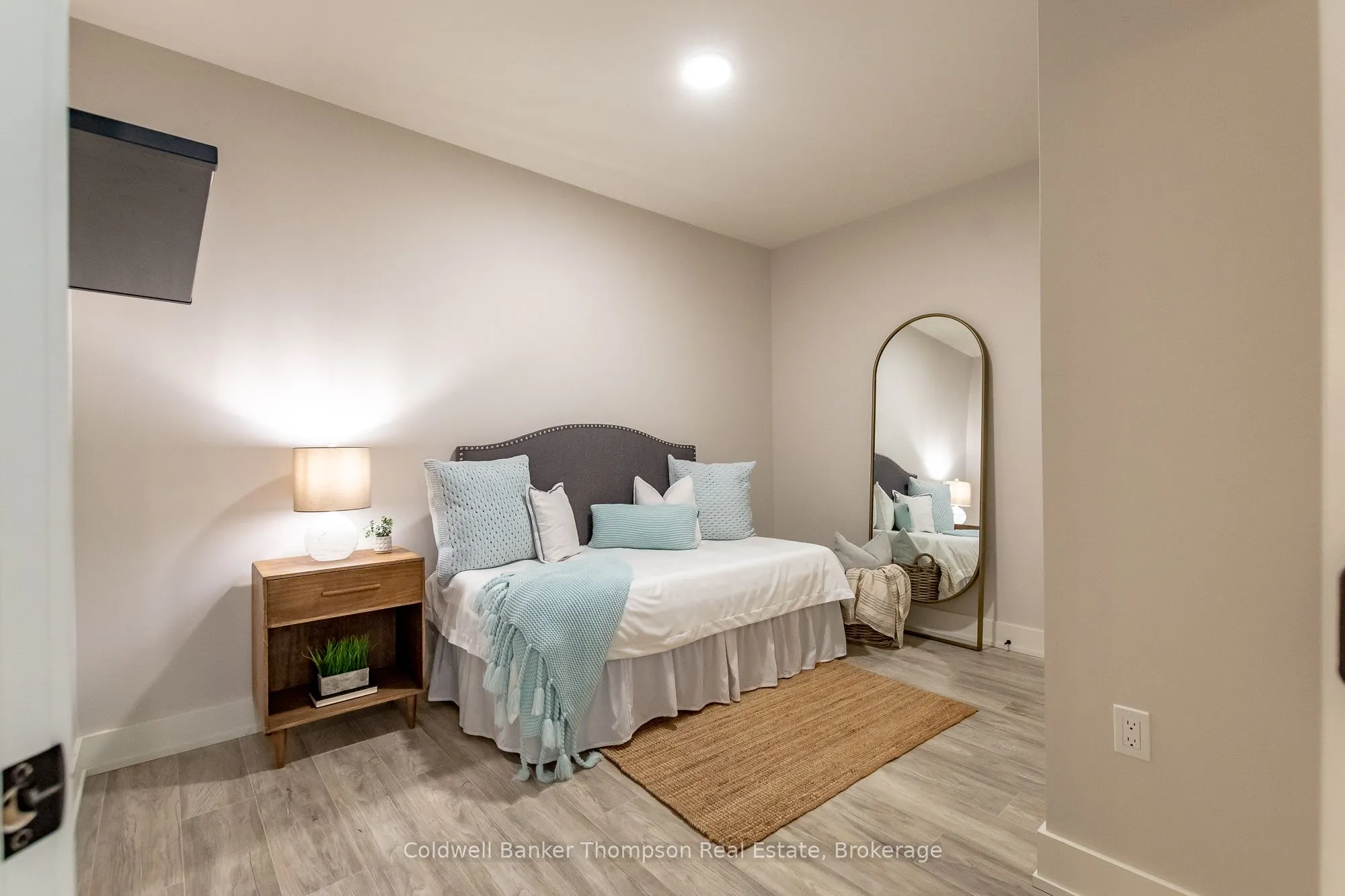 18 Campus Trail, #207