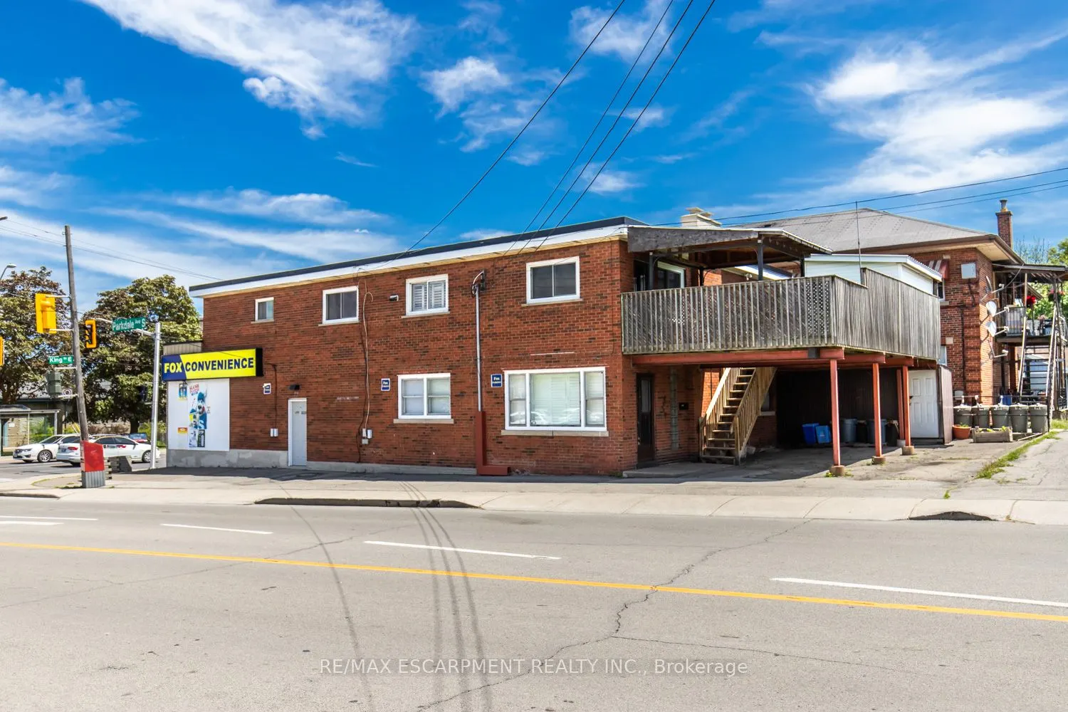 2340 King Street E