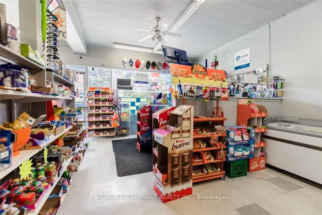 2340 KING Street E