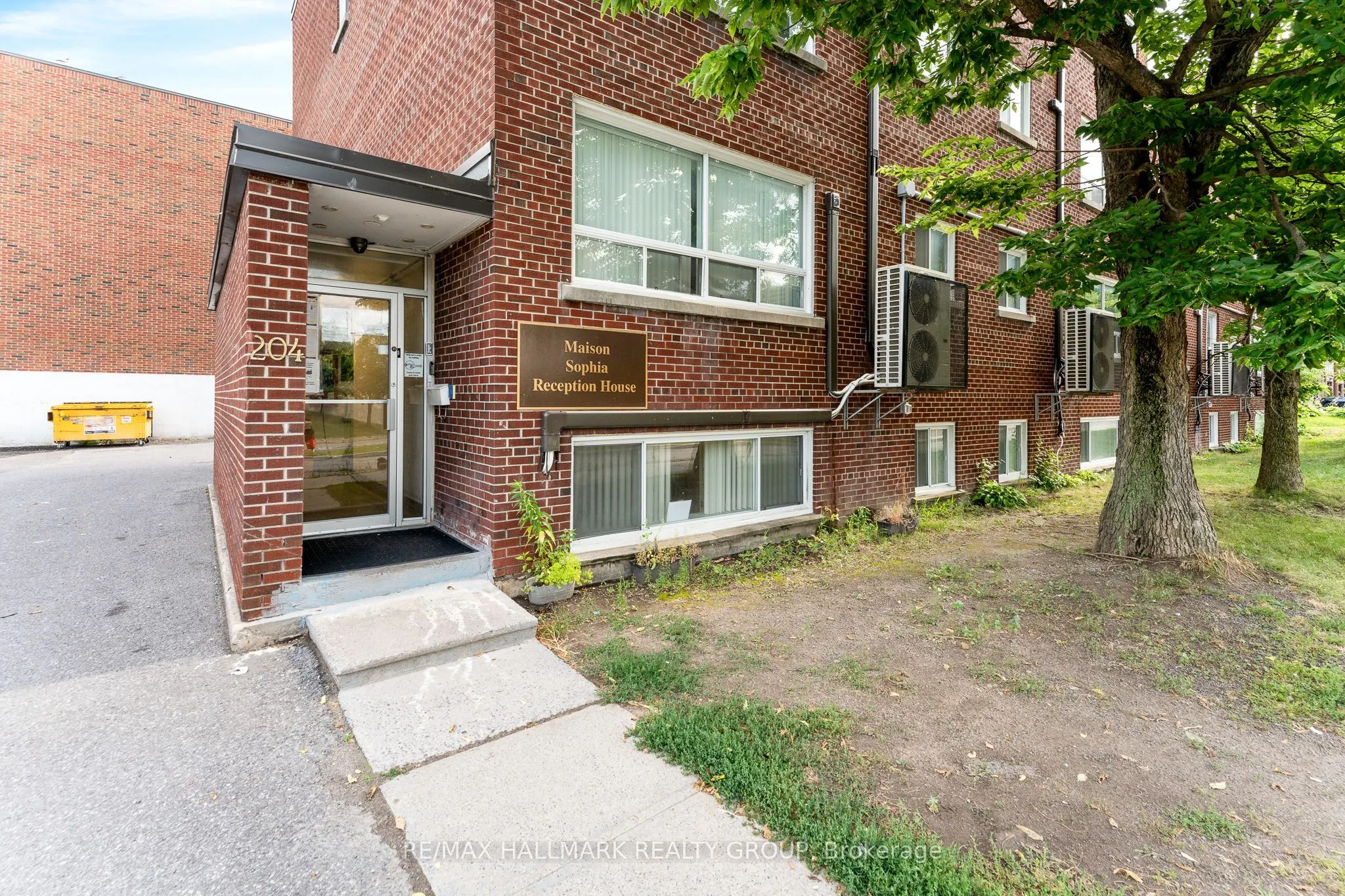 204 Boteler Street