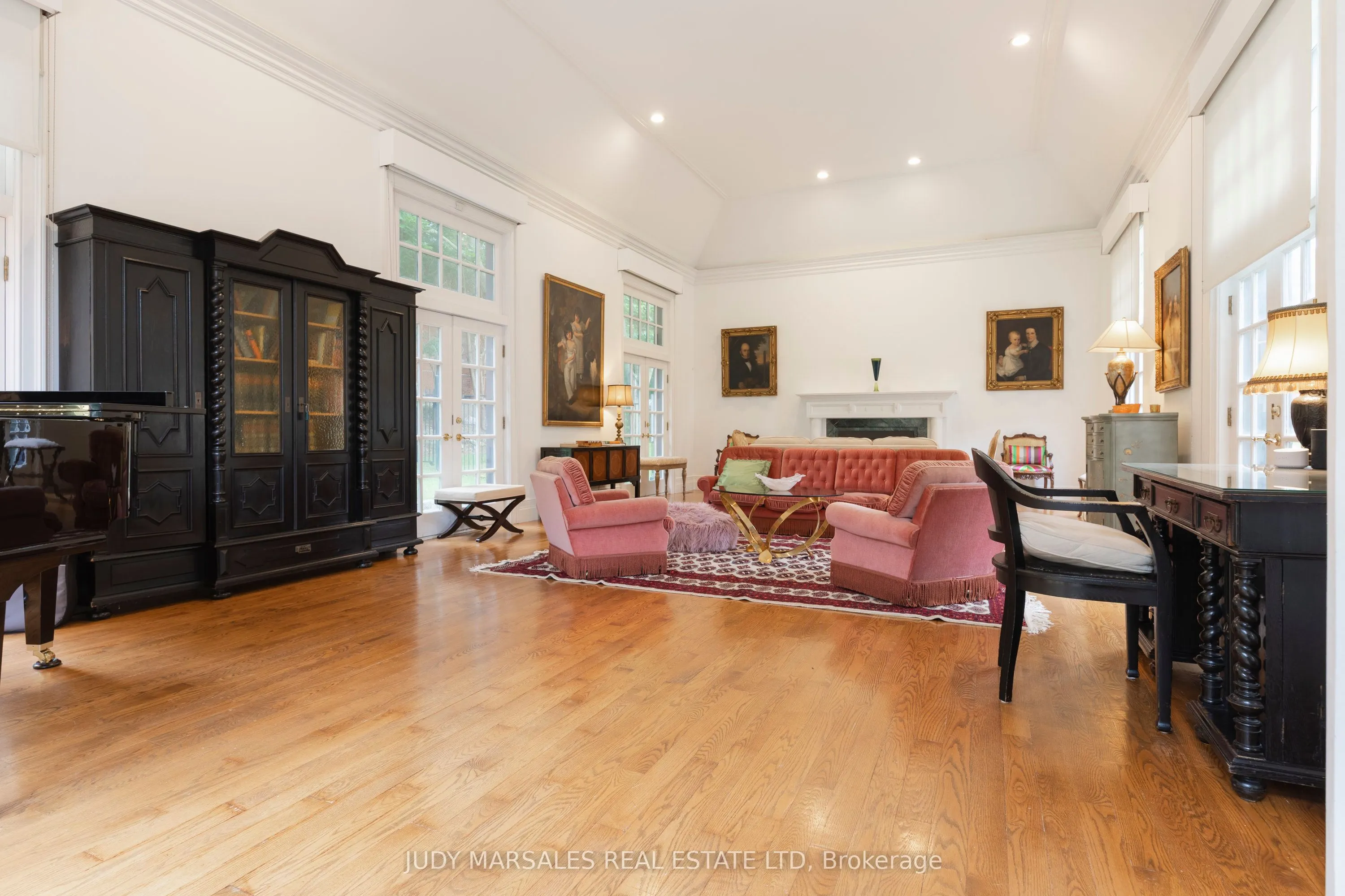 36 Cayley Street