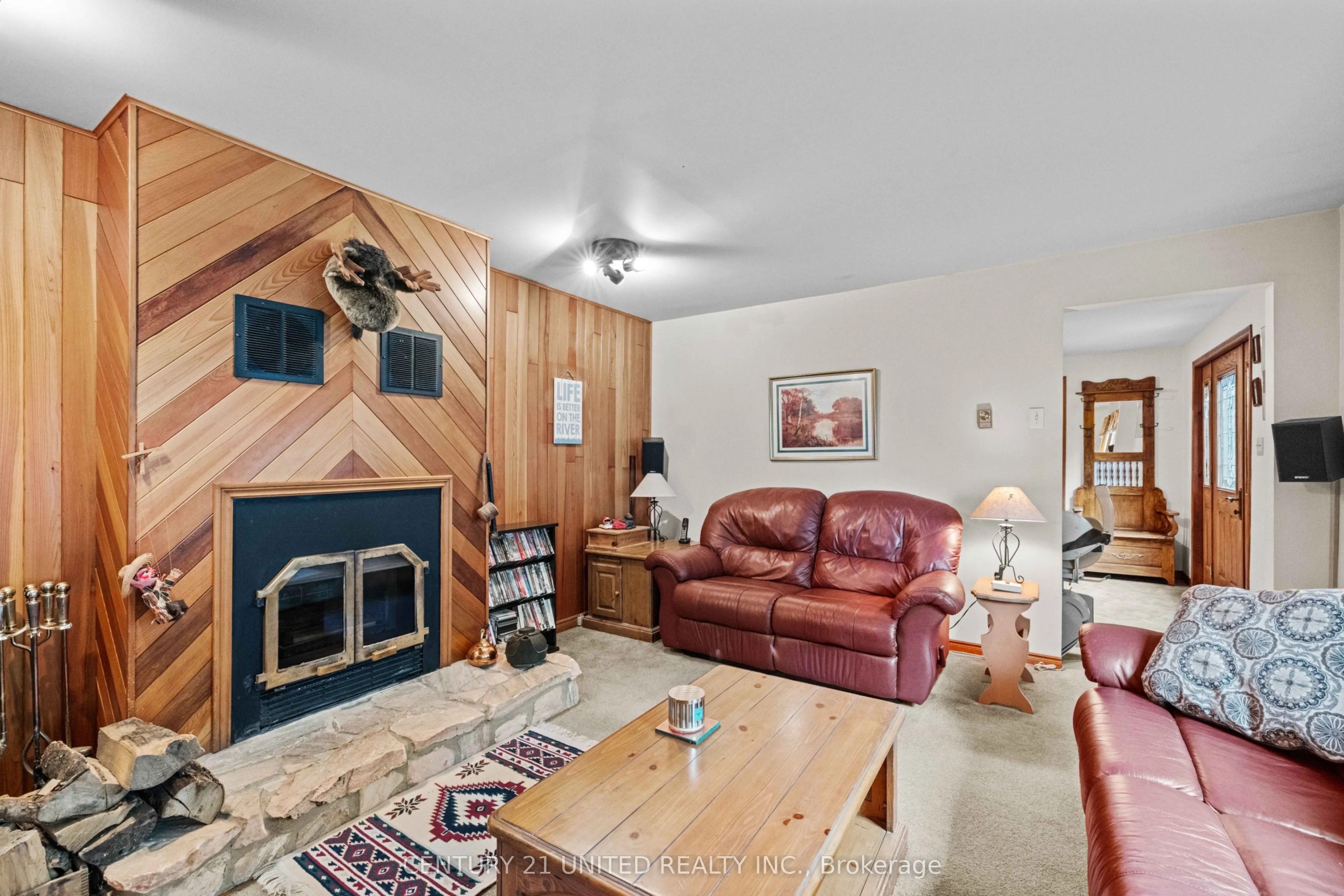 210 Thompson Road