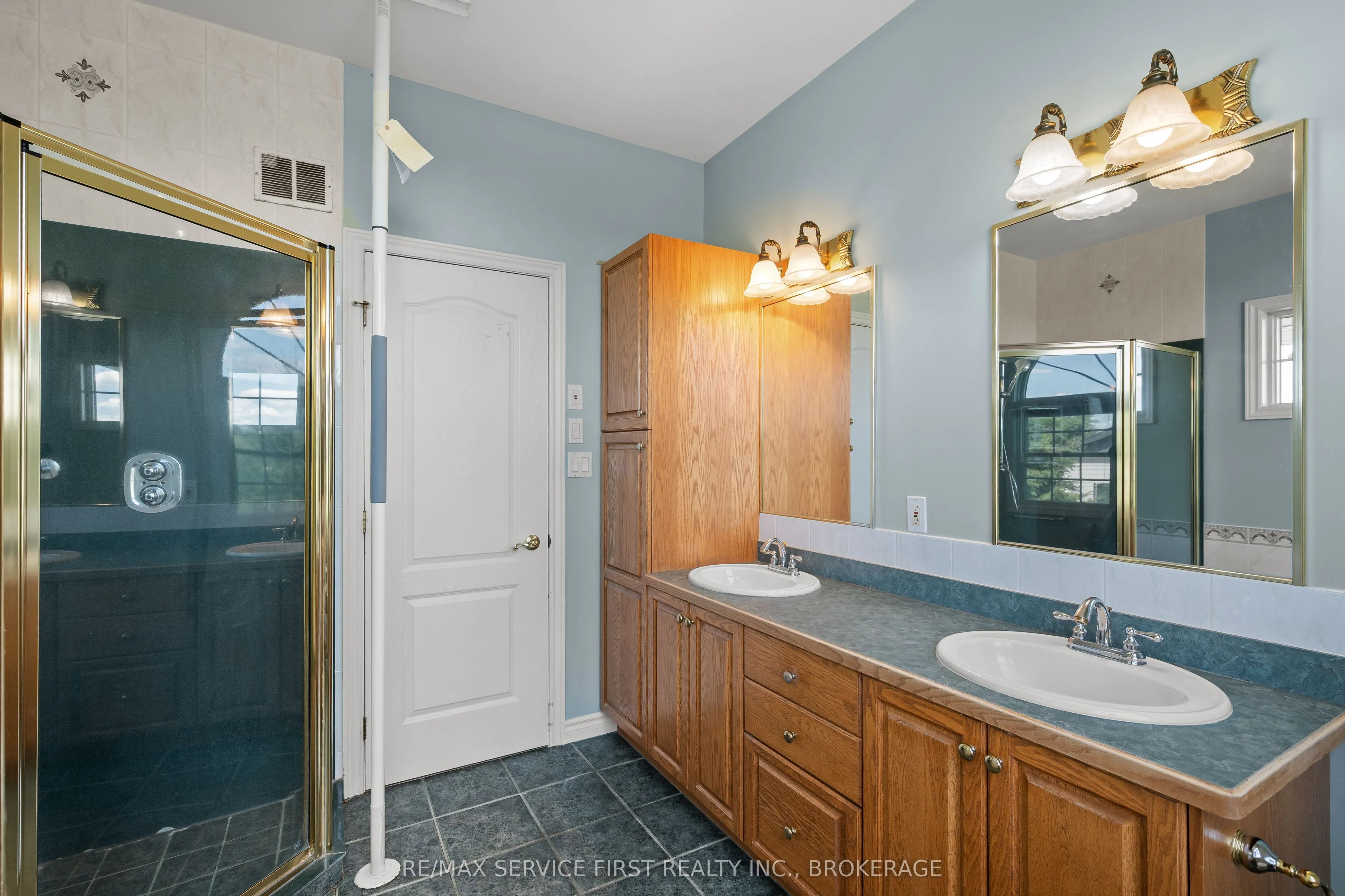 229 Island View Drive