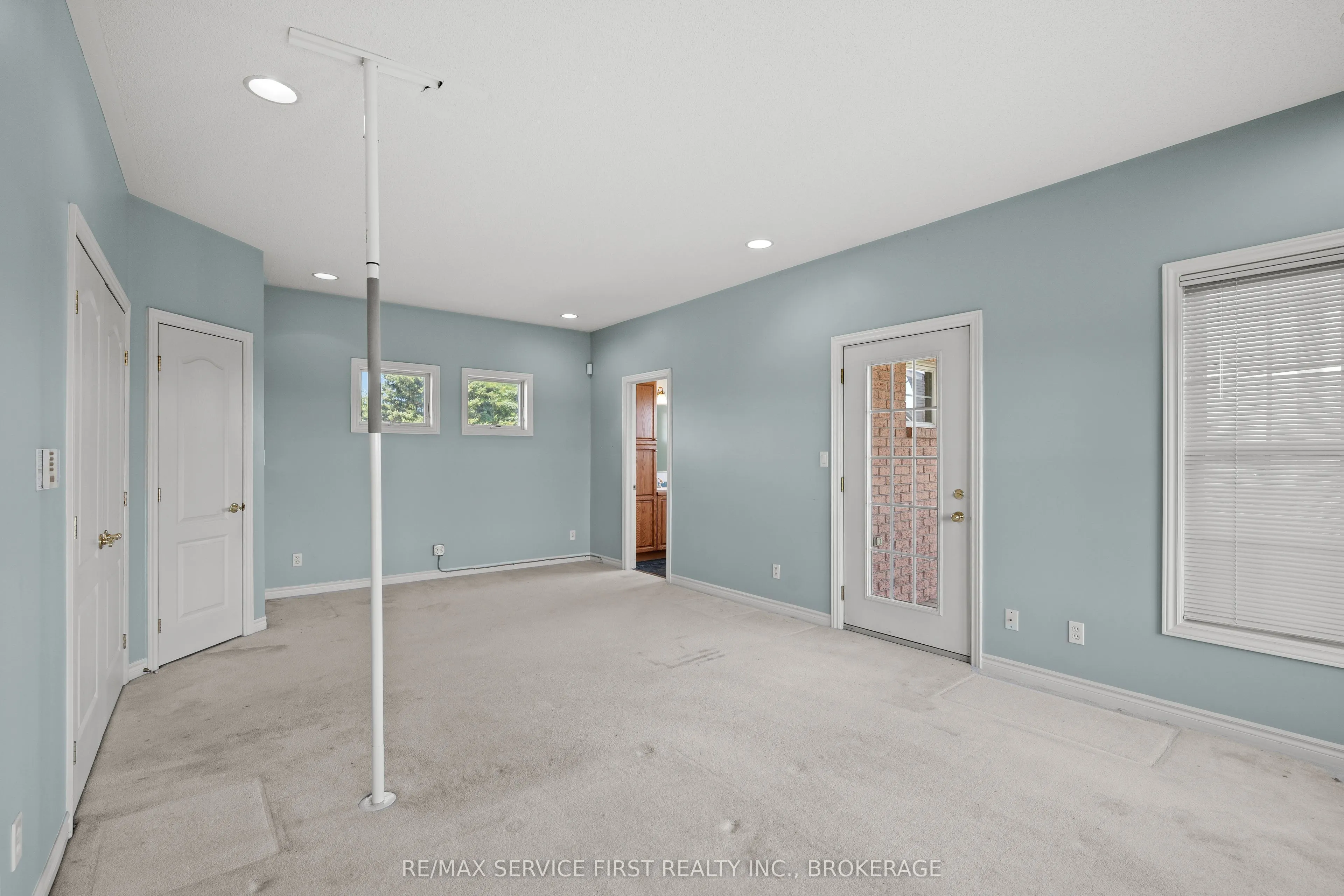 229 Island View Drive