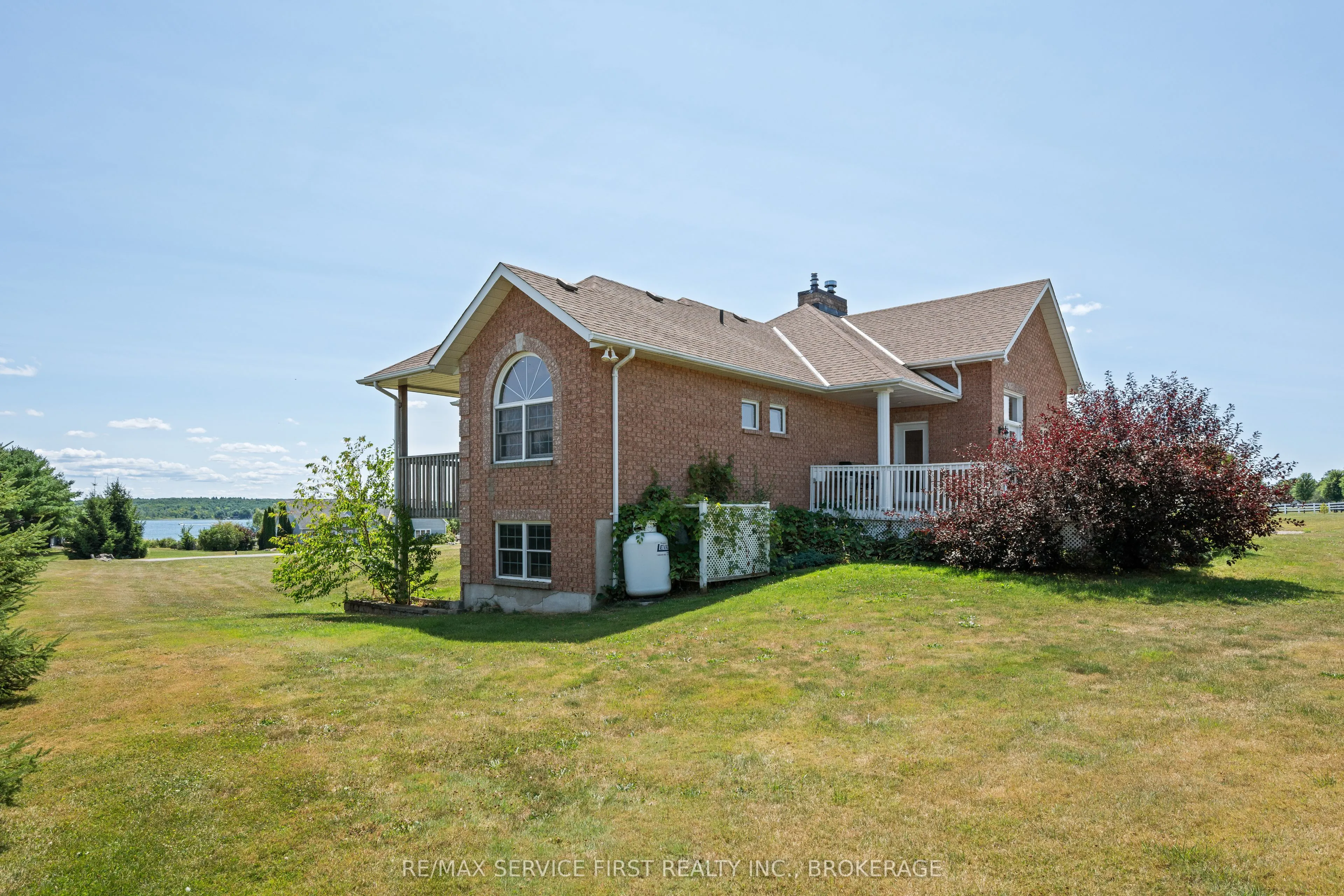 229 Island View Drive