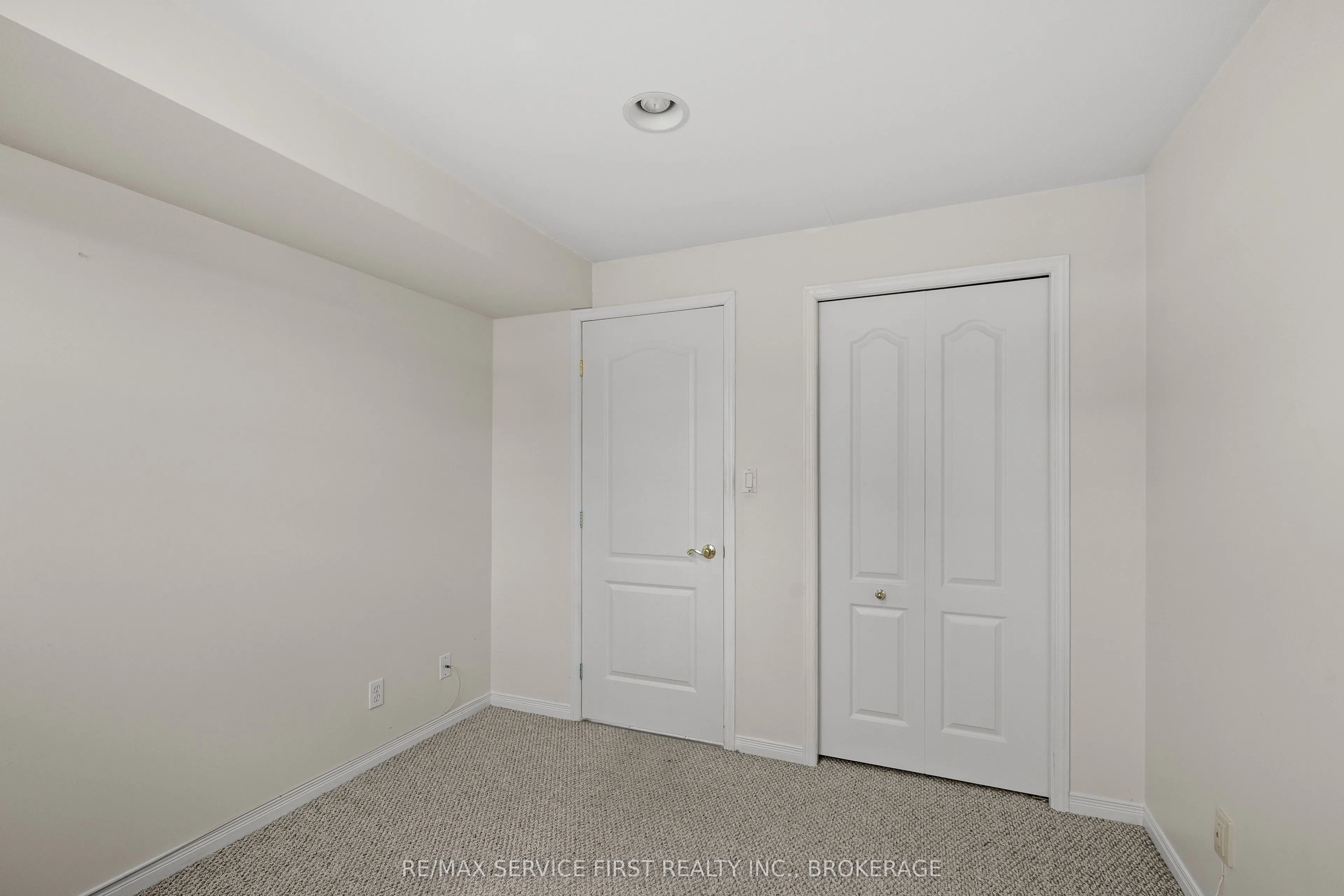 229 Island View Drive