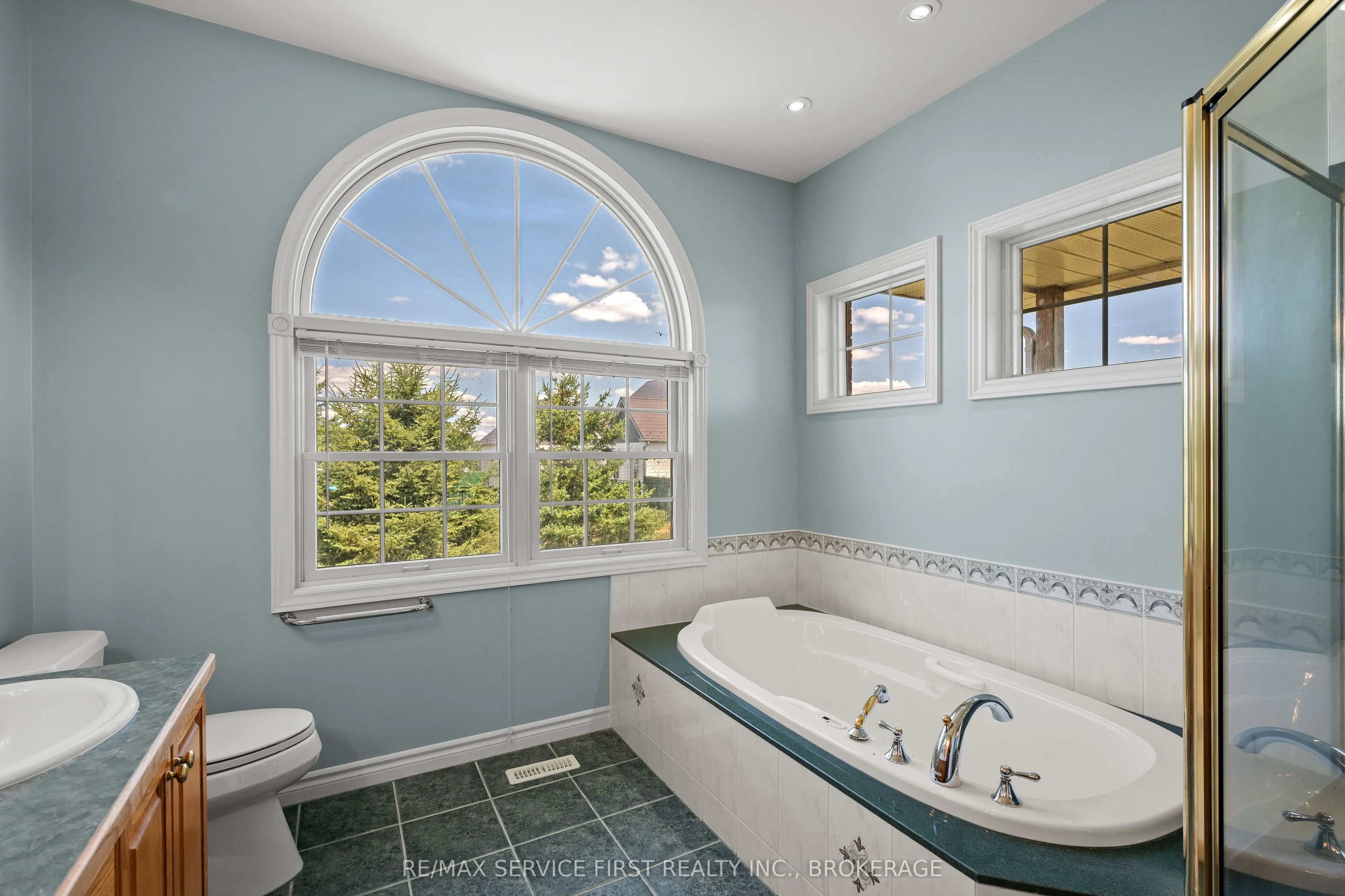 229 Island View Drive