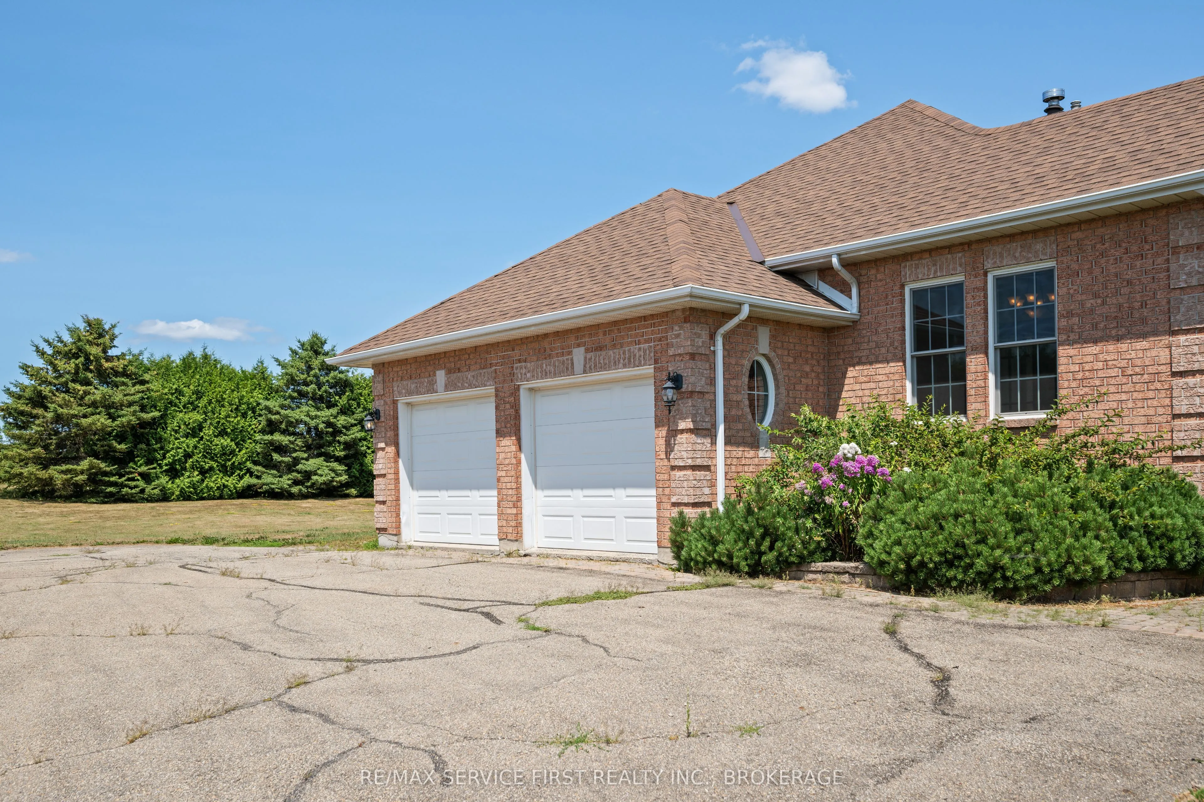 229 Island View Drive