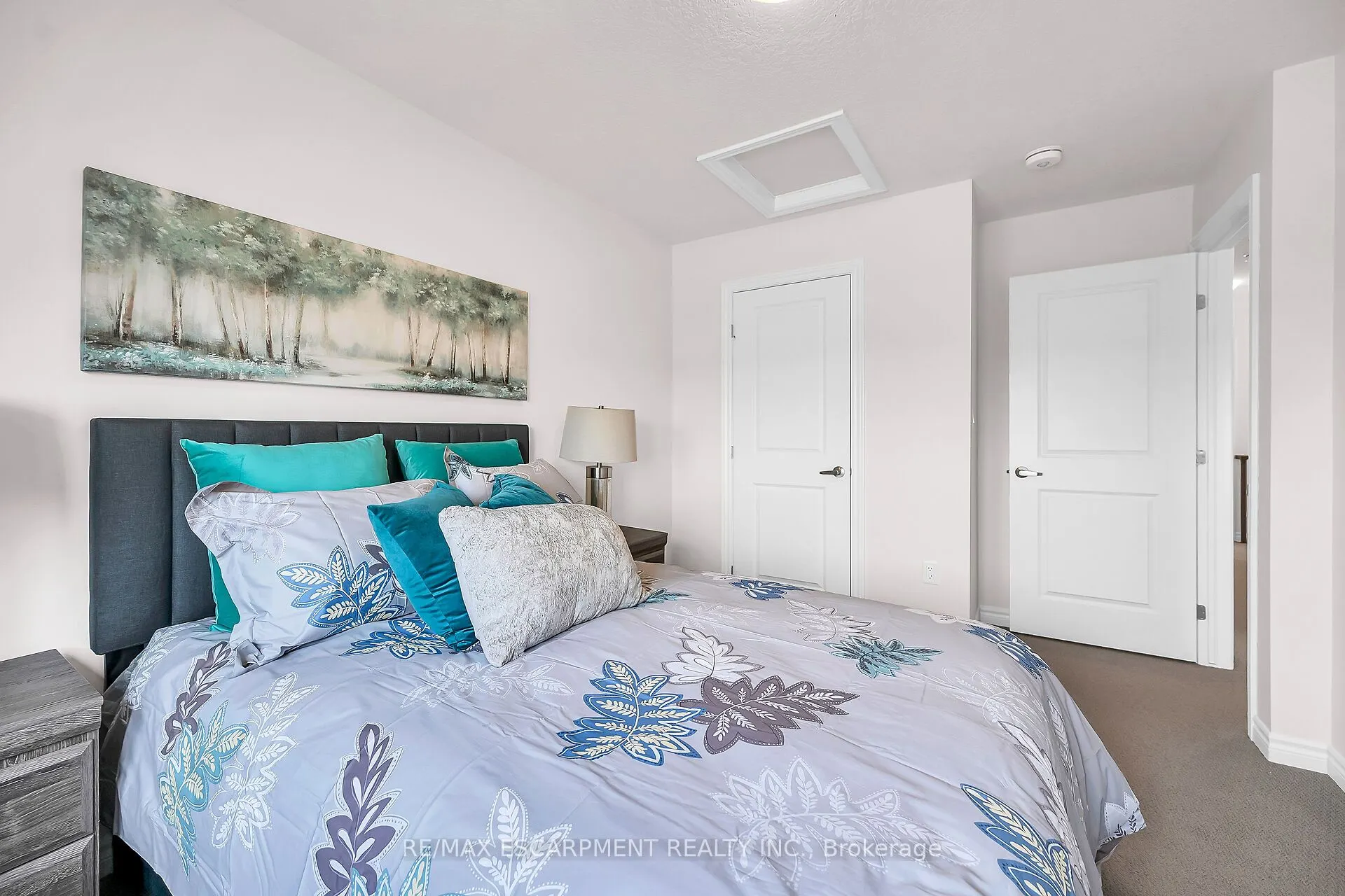 61 Soho Street, #13