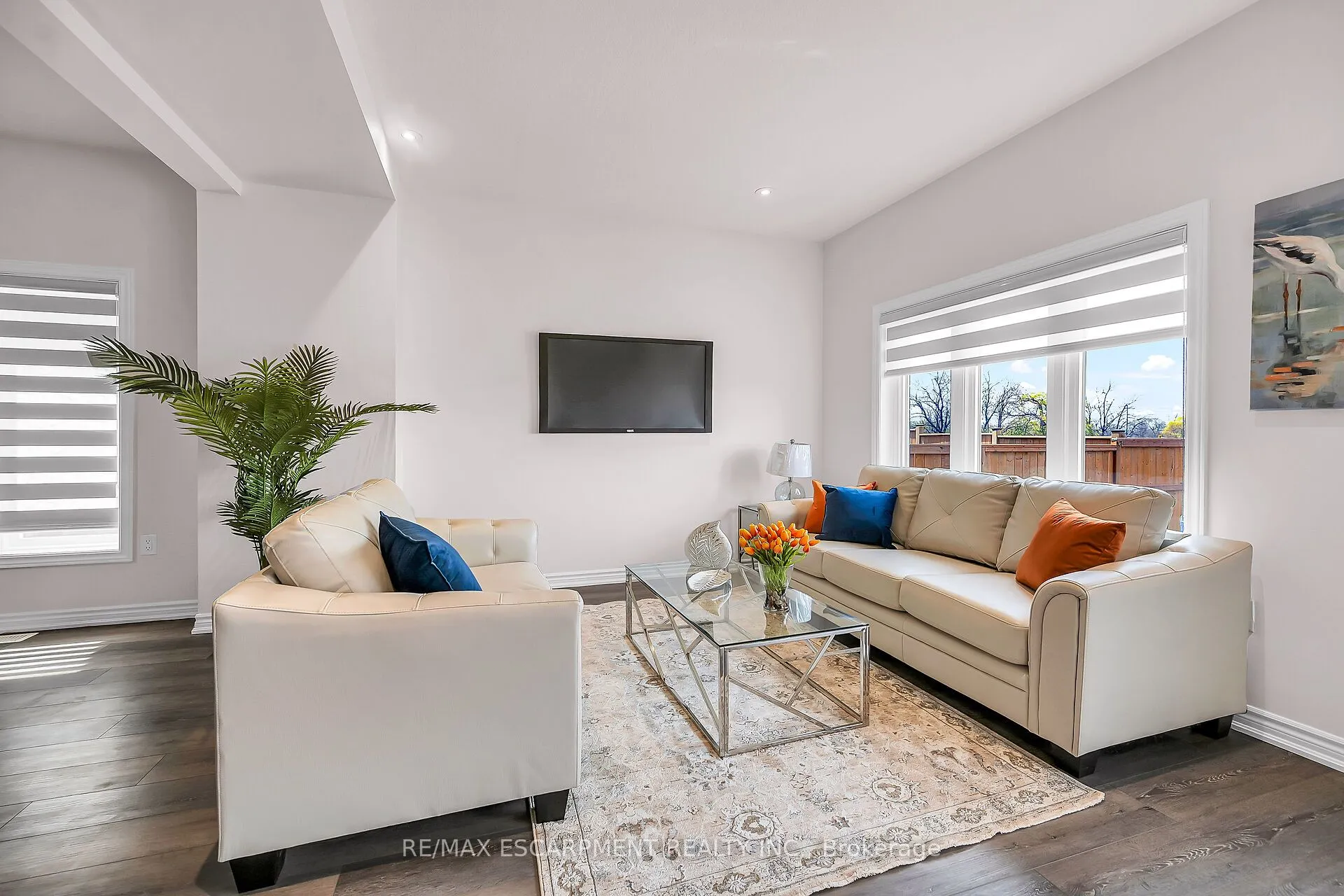 61 Soho Street, #13