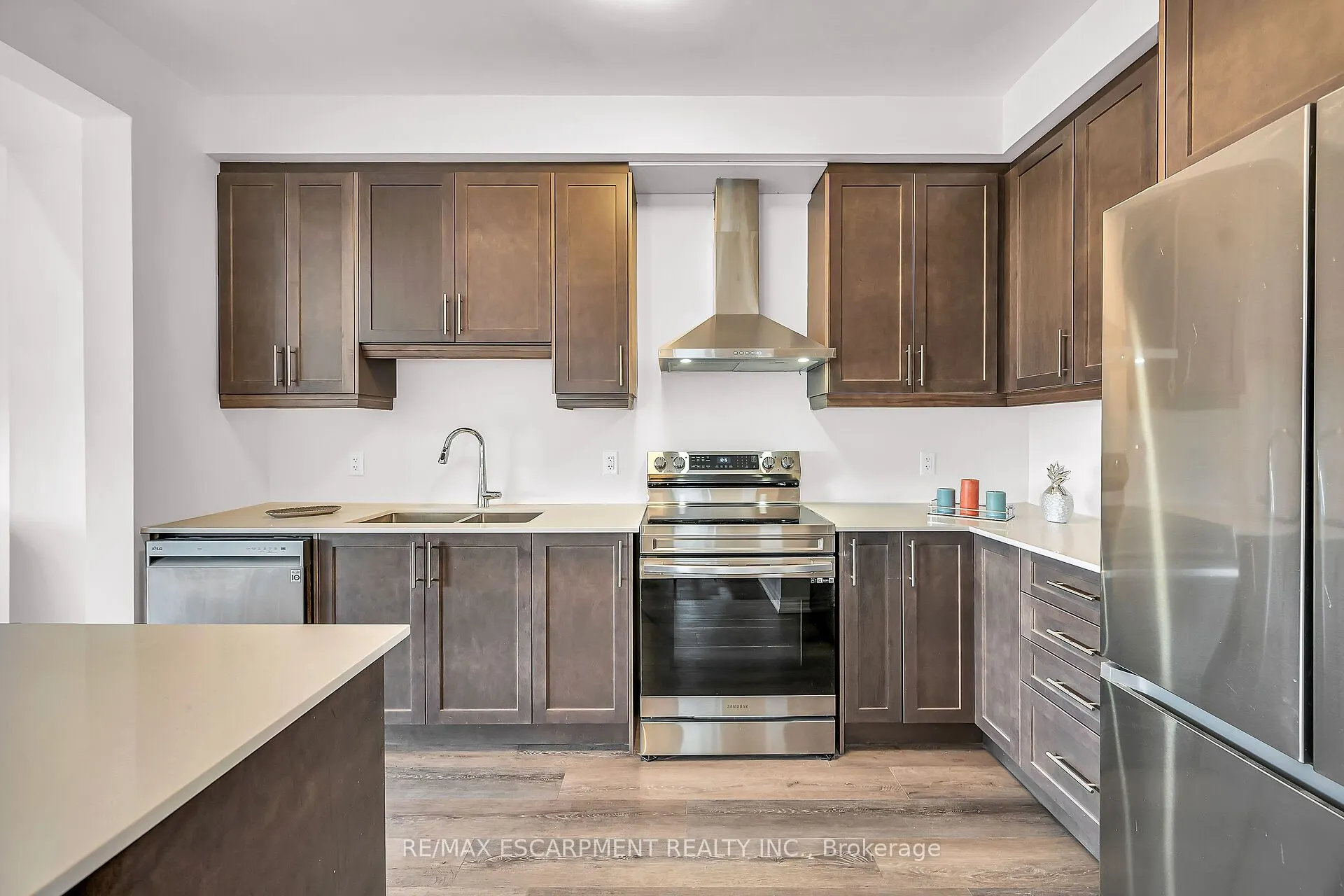 61 Soho Street, #13