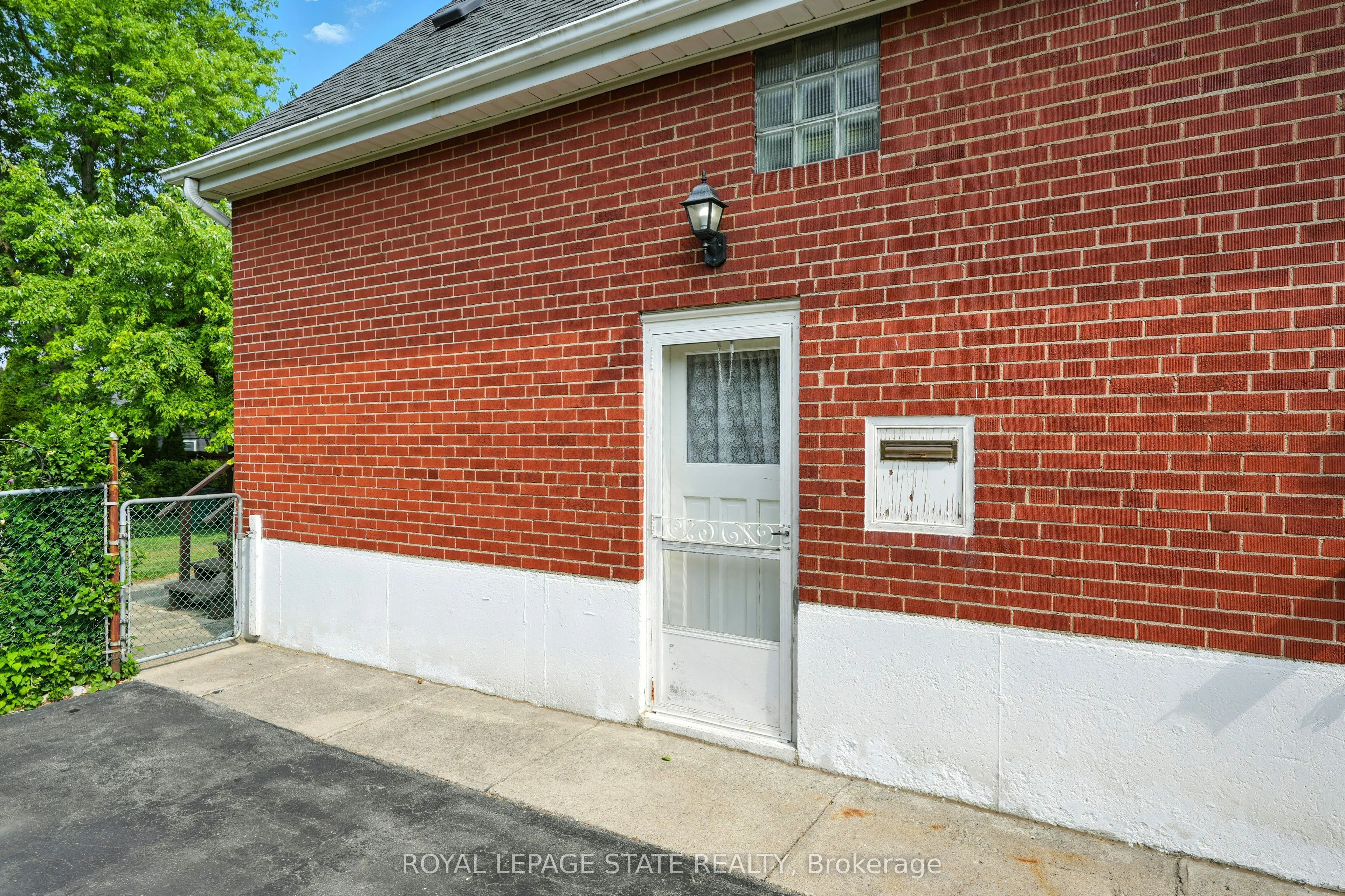 26 Marion Place