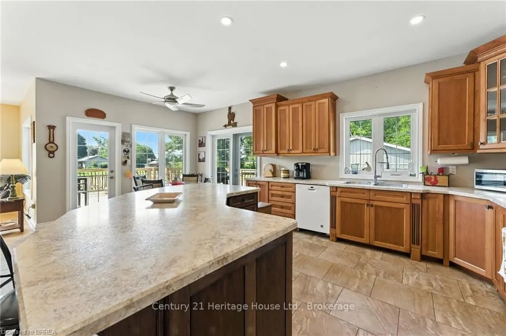 1026 Front Road