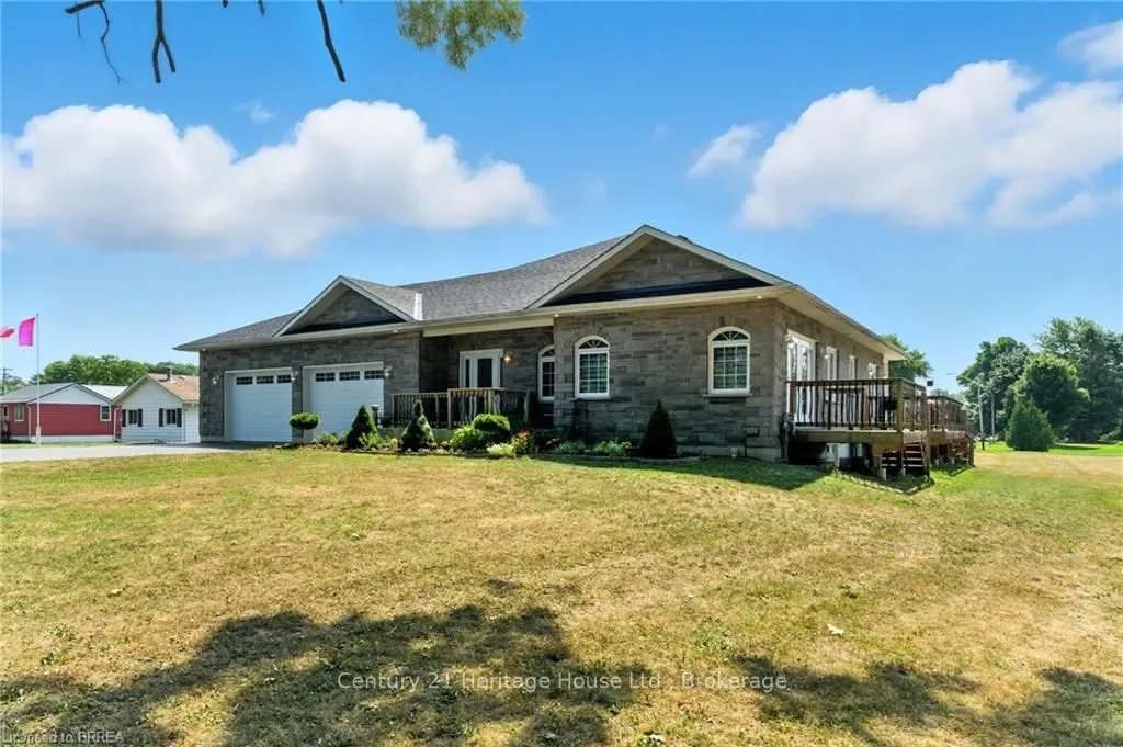 1026 Front Road
