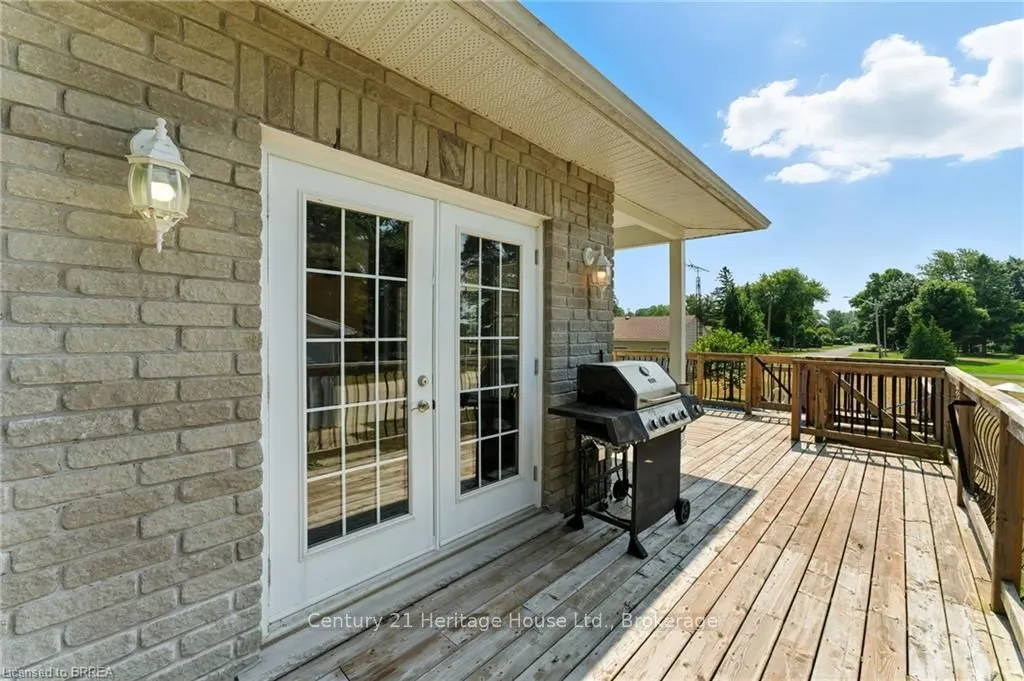 1026 Front Road