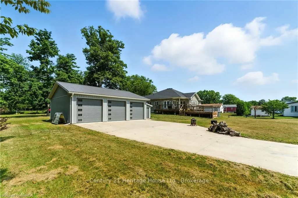 1026 Front Road