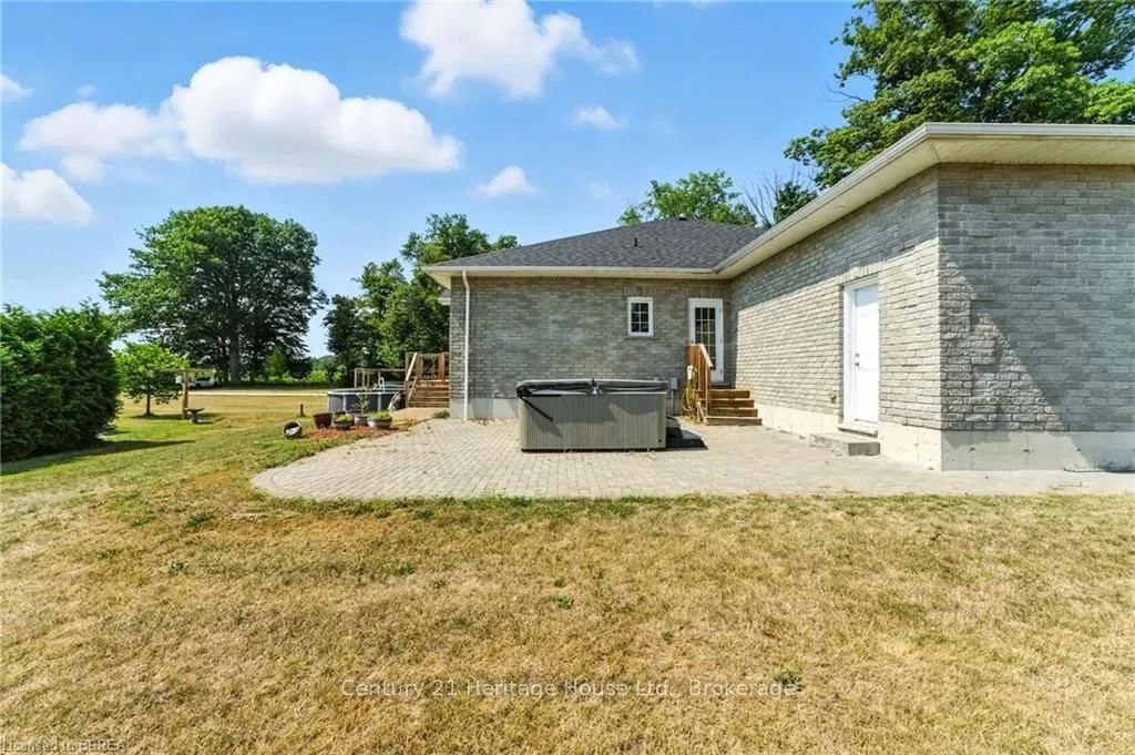 1026 Front Road