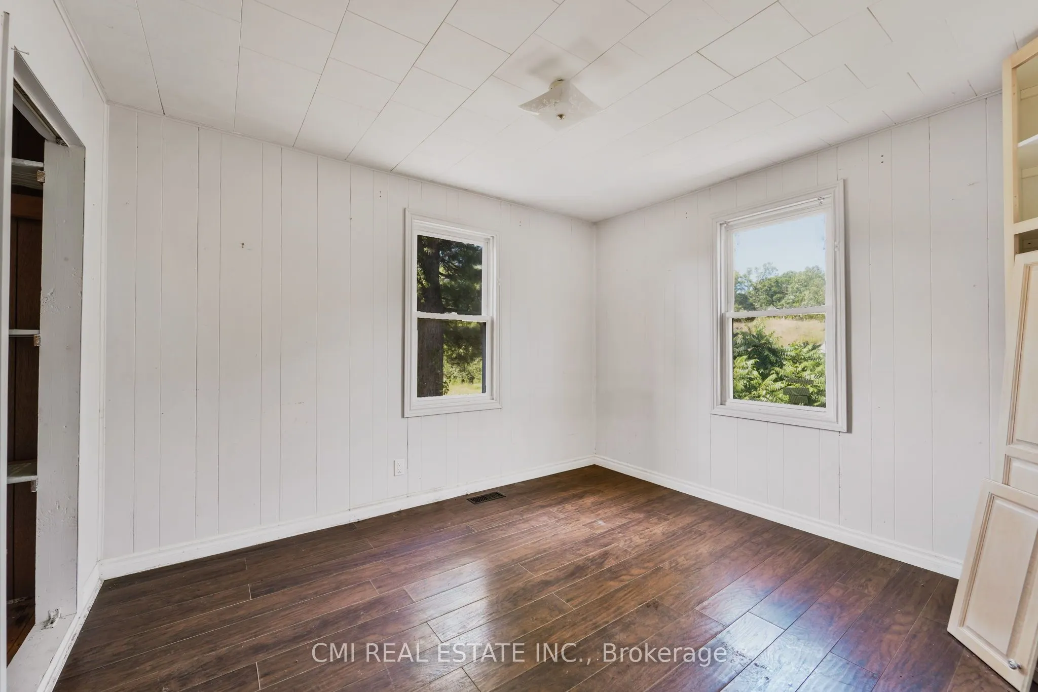 4422 County Rd 6 Road