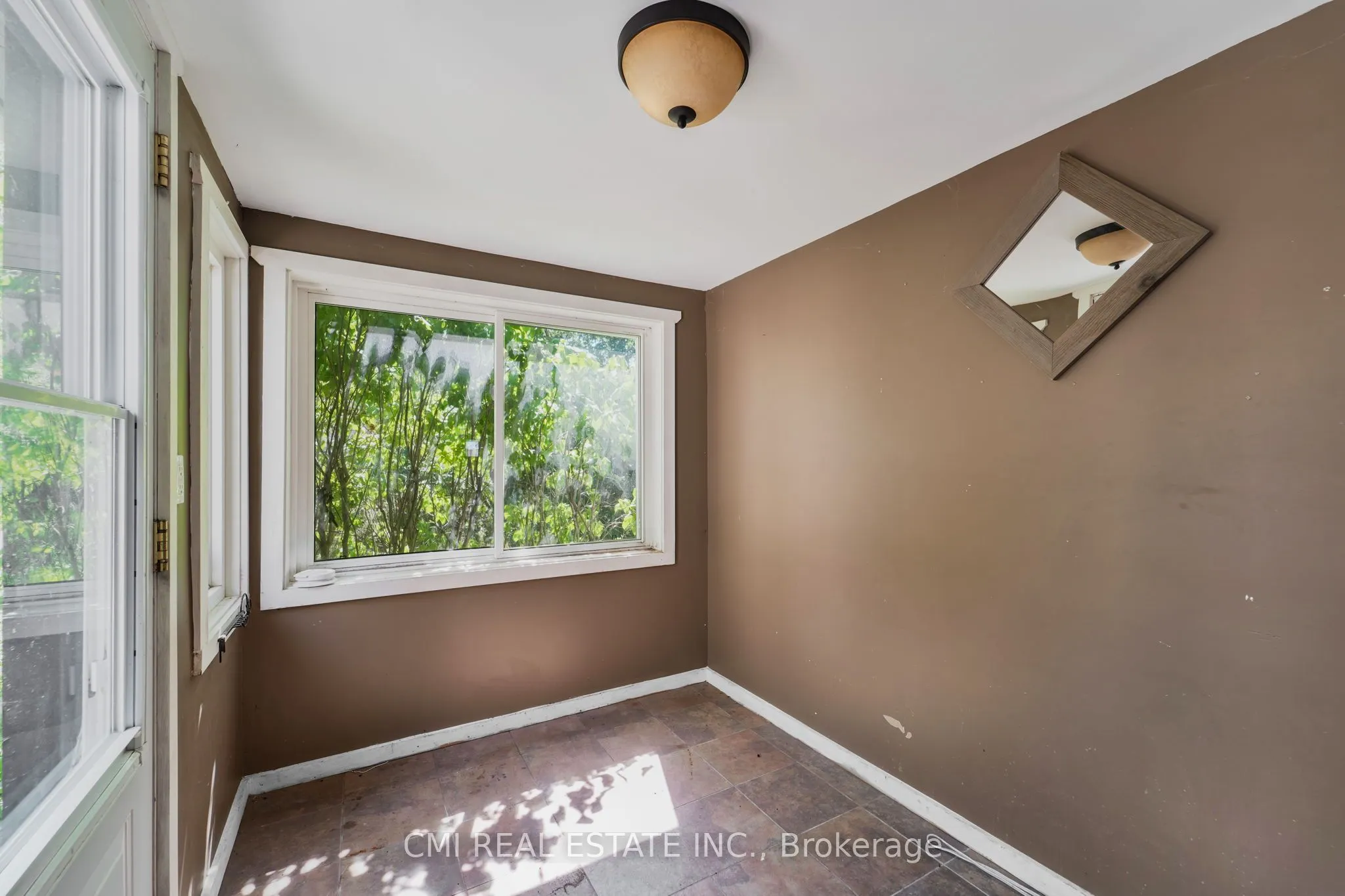 4422 County Rd 6 Road