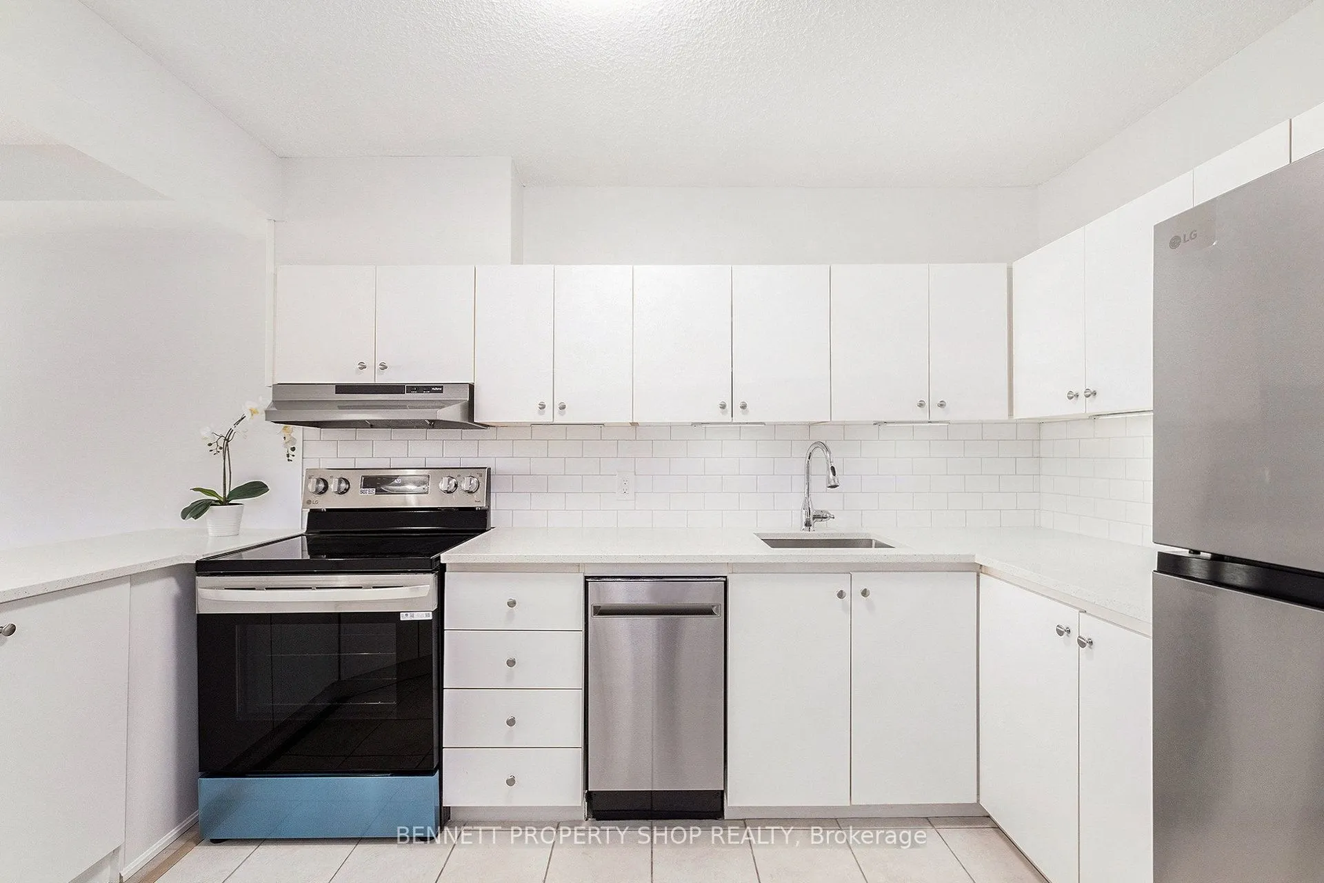 900 Dynes Road, #2209