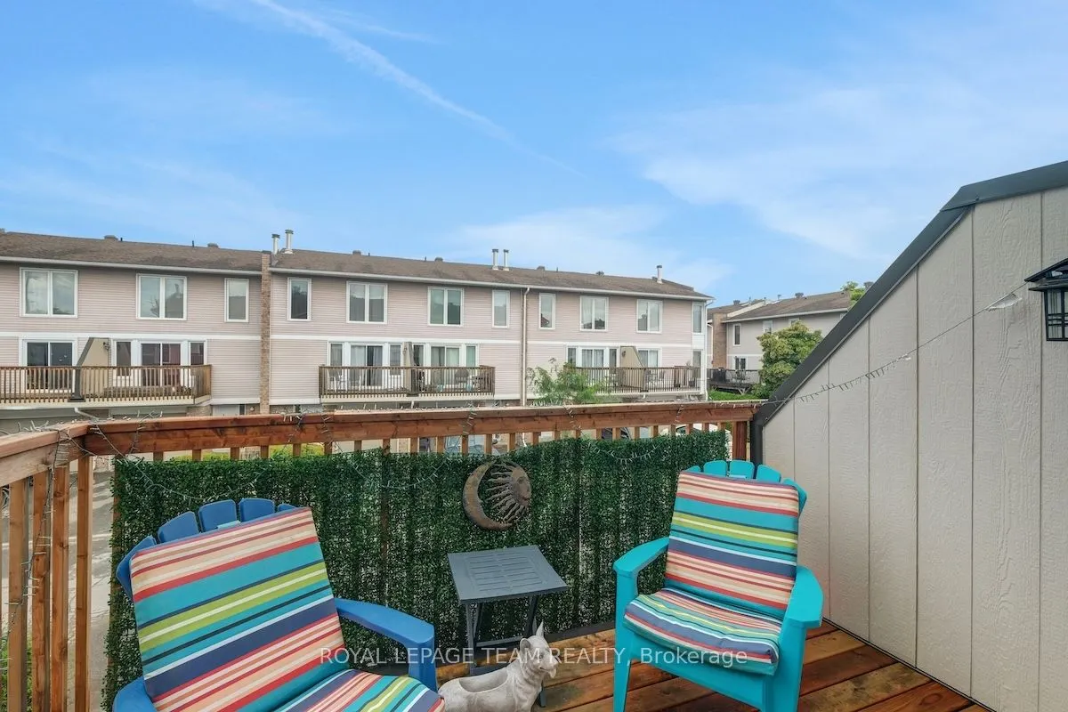 284-D Dalehurst Drive, #D