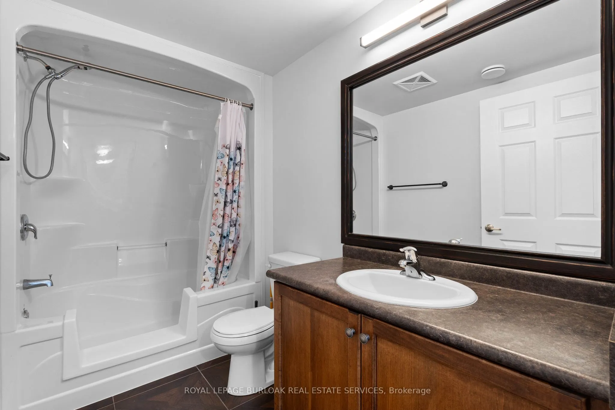 67 Kingsbury Square, #307