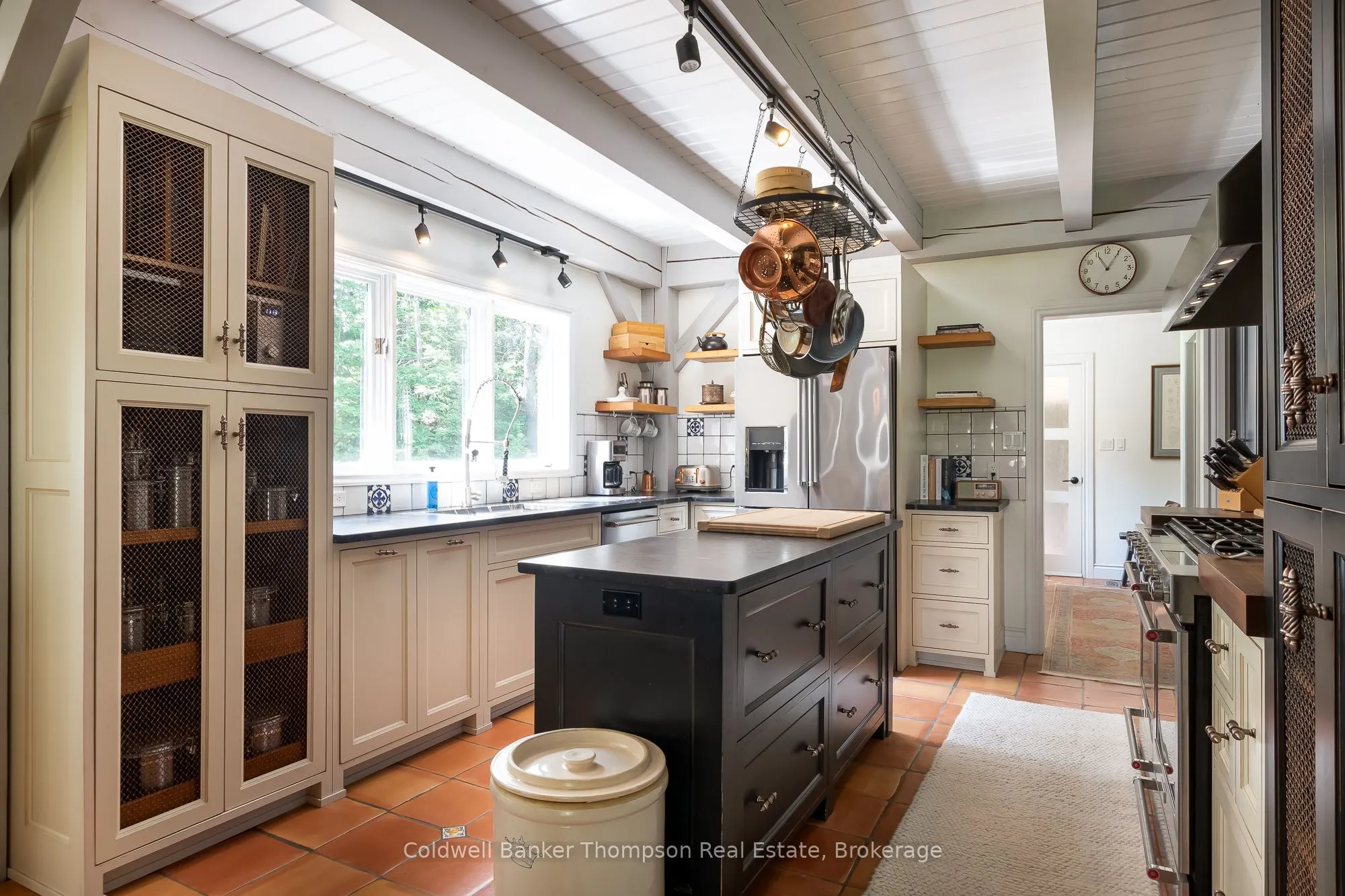 1095 Williamsport Road