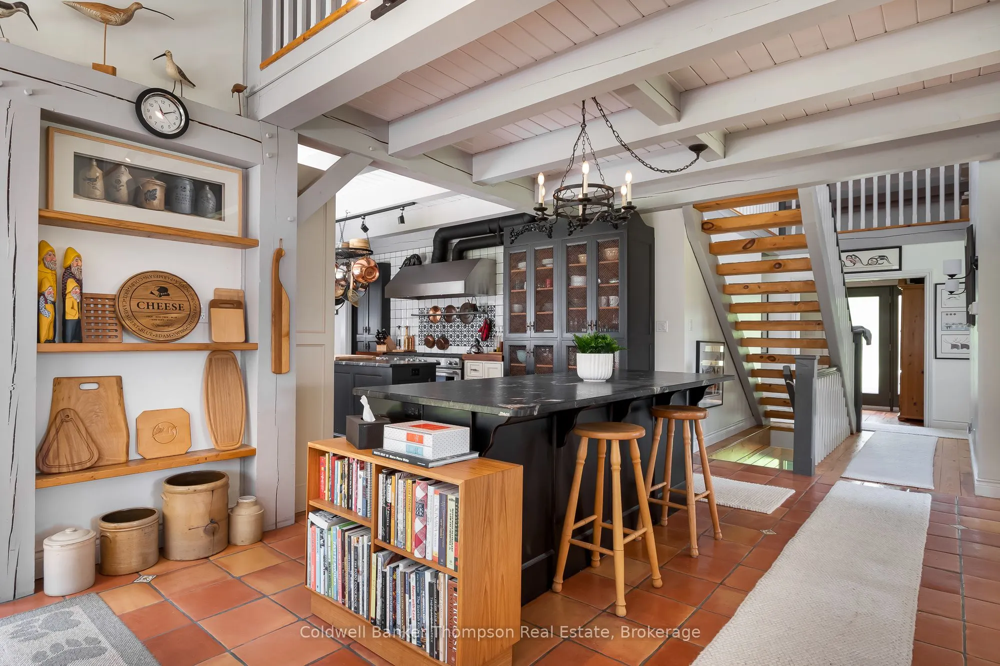 1095 Williamsport Road